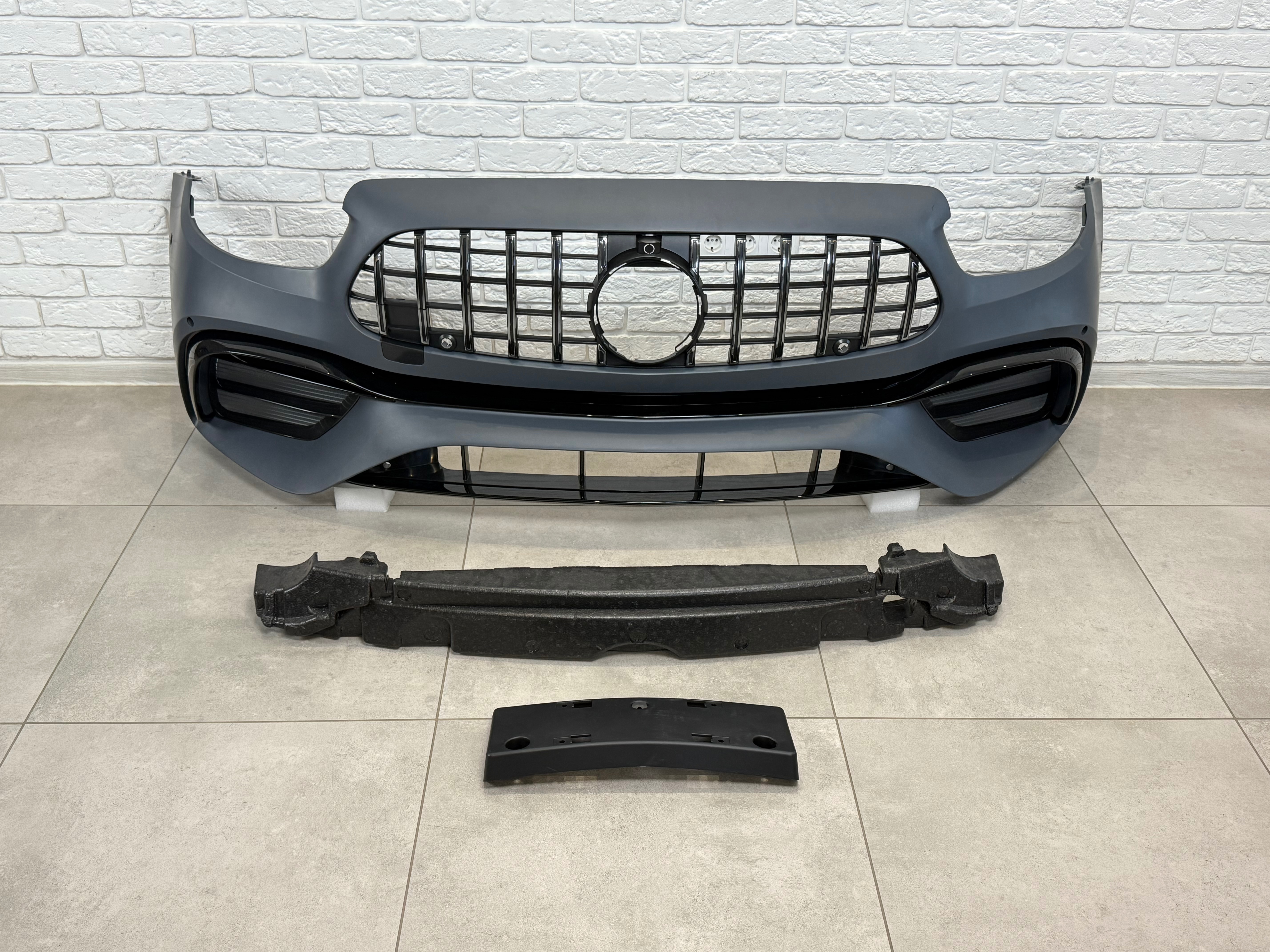 Передній бампер стиль E63 AMG для Mercedes-Benz E-class W213 2020-2023 5