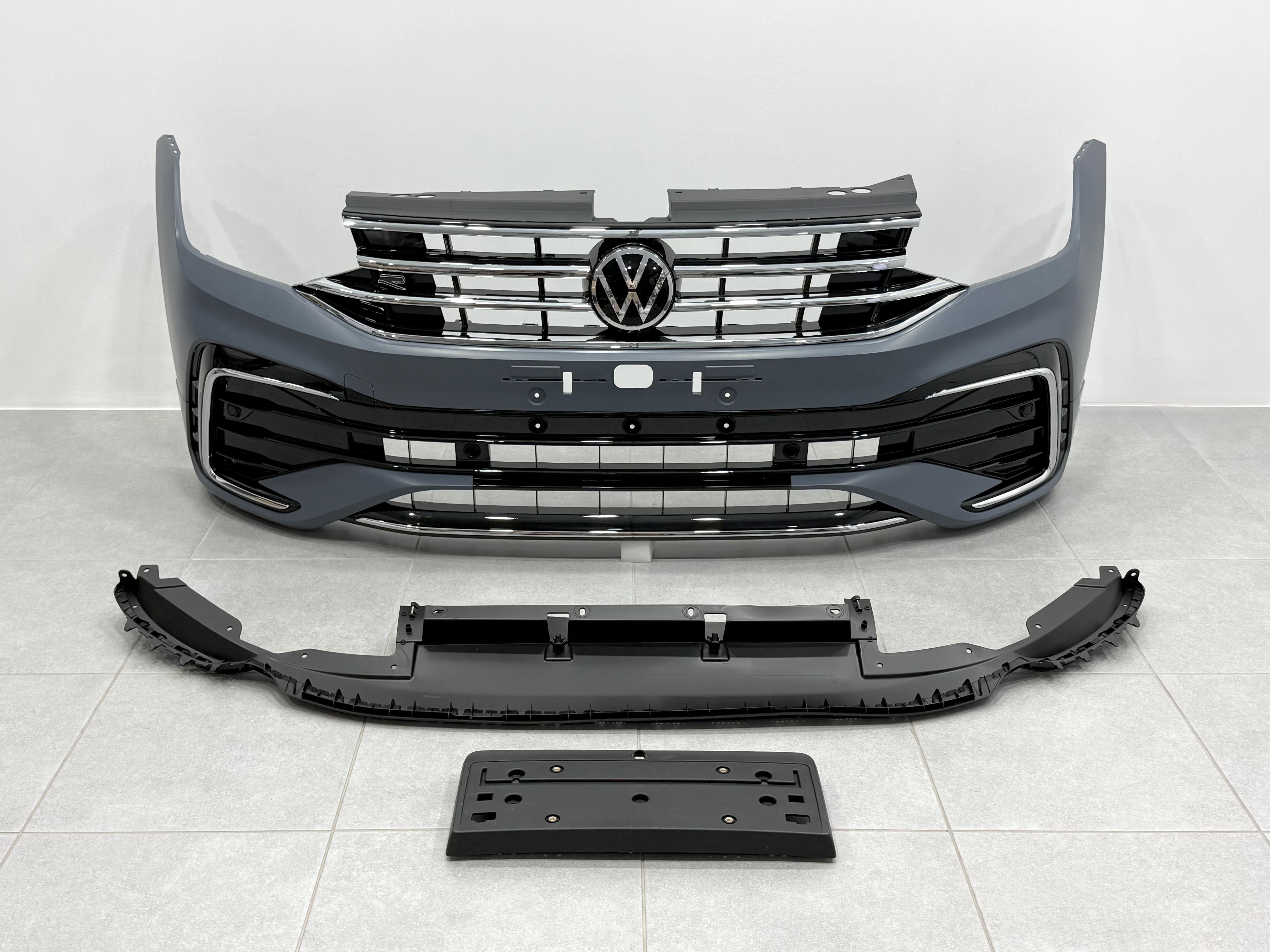 Передній бампер у зборі R-Line для Volkswagen Tiguan 2022-2024 3