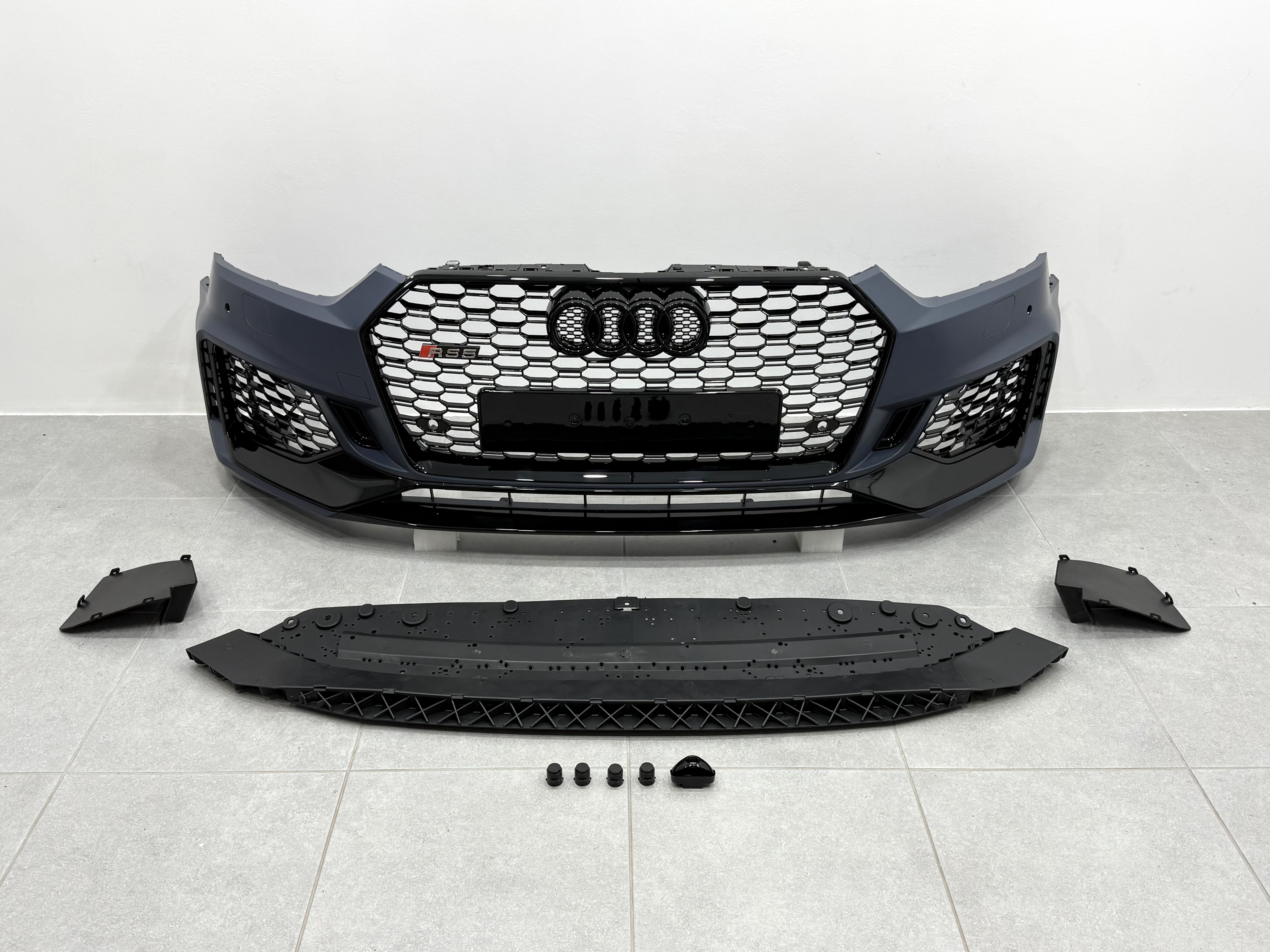 Бампер передній у стилі RS5 для Audi A5 2016-2019 3