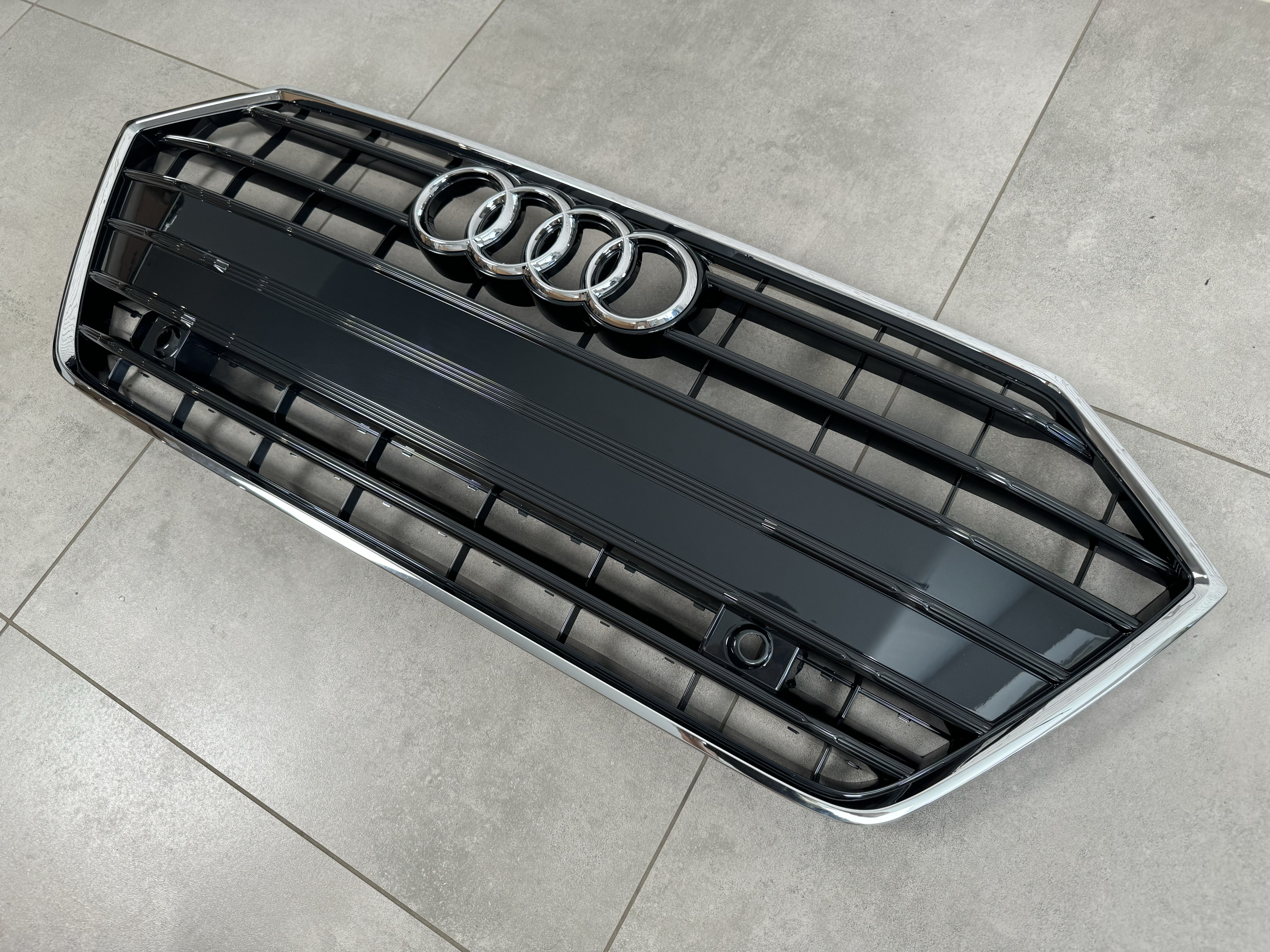 Решітка радіатора Audi A7 C8 2017-2022 4