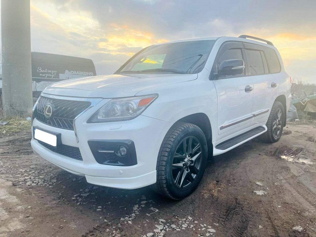 Решітка радіатора TRD Lexus LX 570 рестайлінг 2012-2015 5