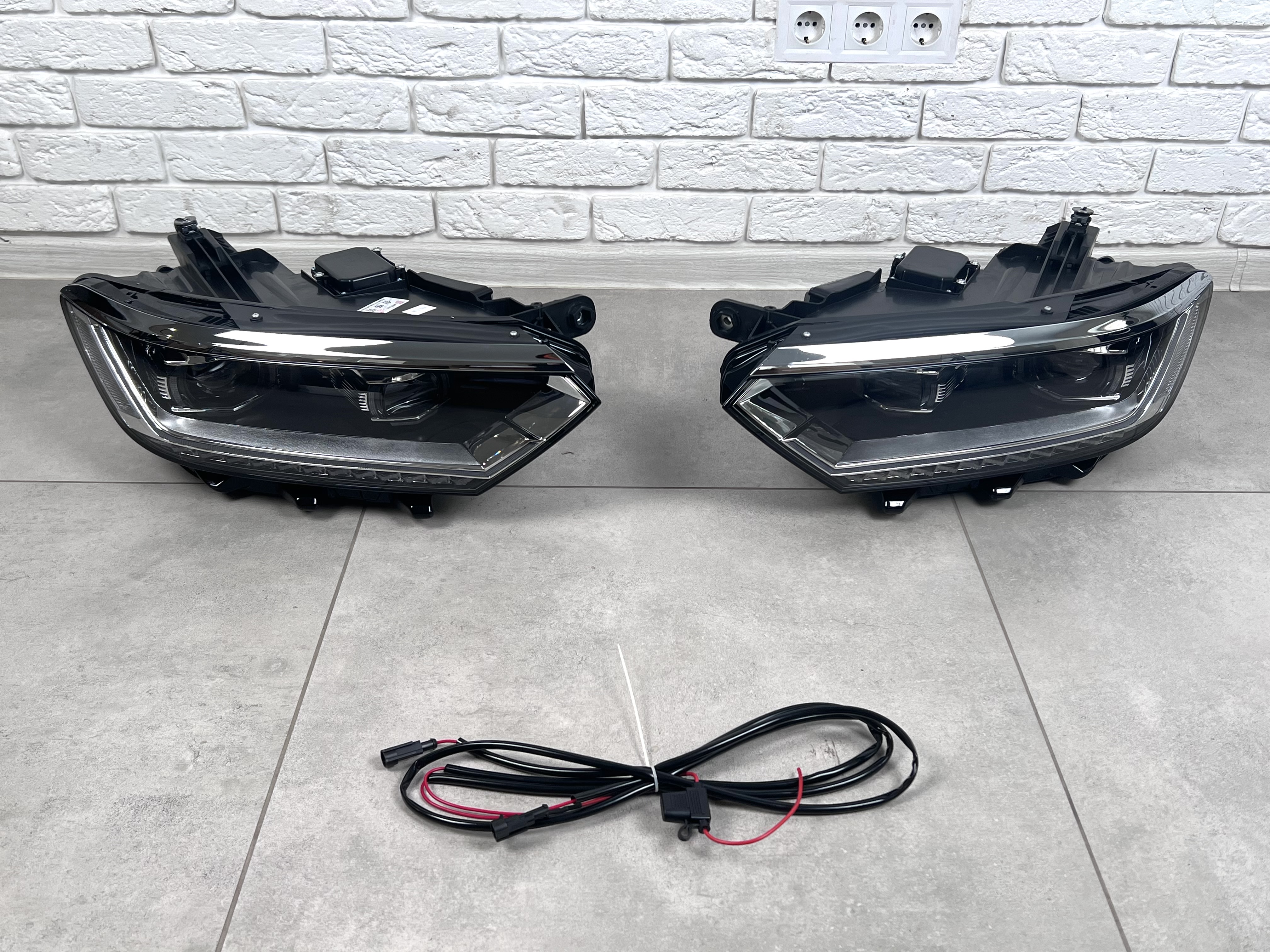 Фари FULL LED Volkswagen Passat B8 ЄВРОПА 2015-2019 2