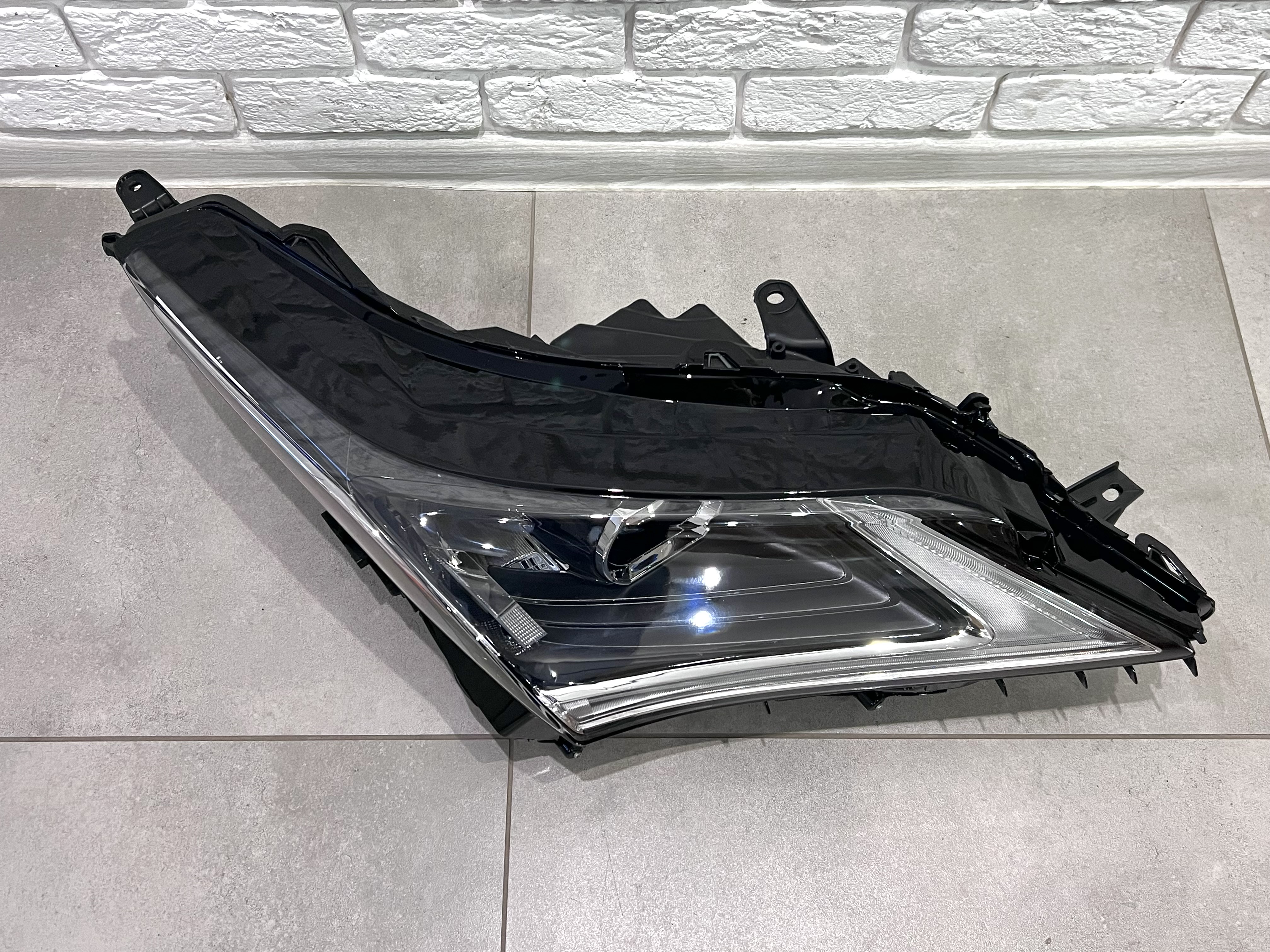 Права фара Lexus RX 2015-2019 під блок 3