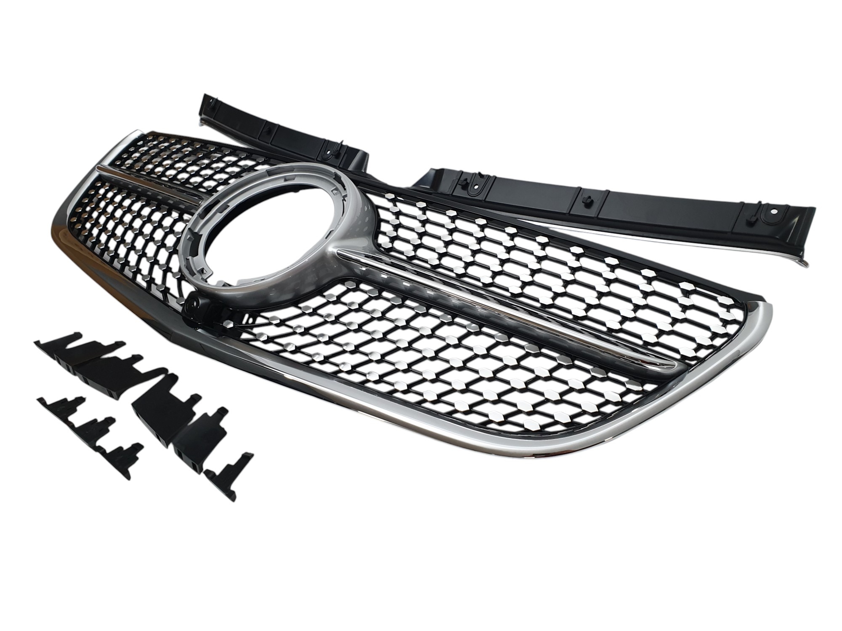 Решітка радіатора (Diamond Silver) на Mercedes-Benz VITO-Class W447 2019-2023 року 2