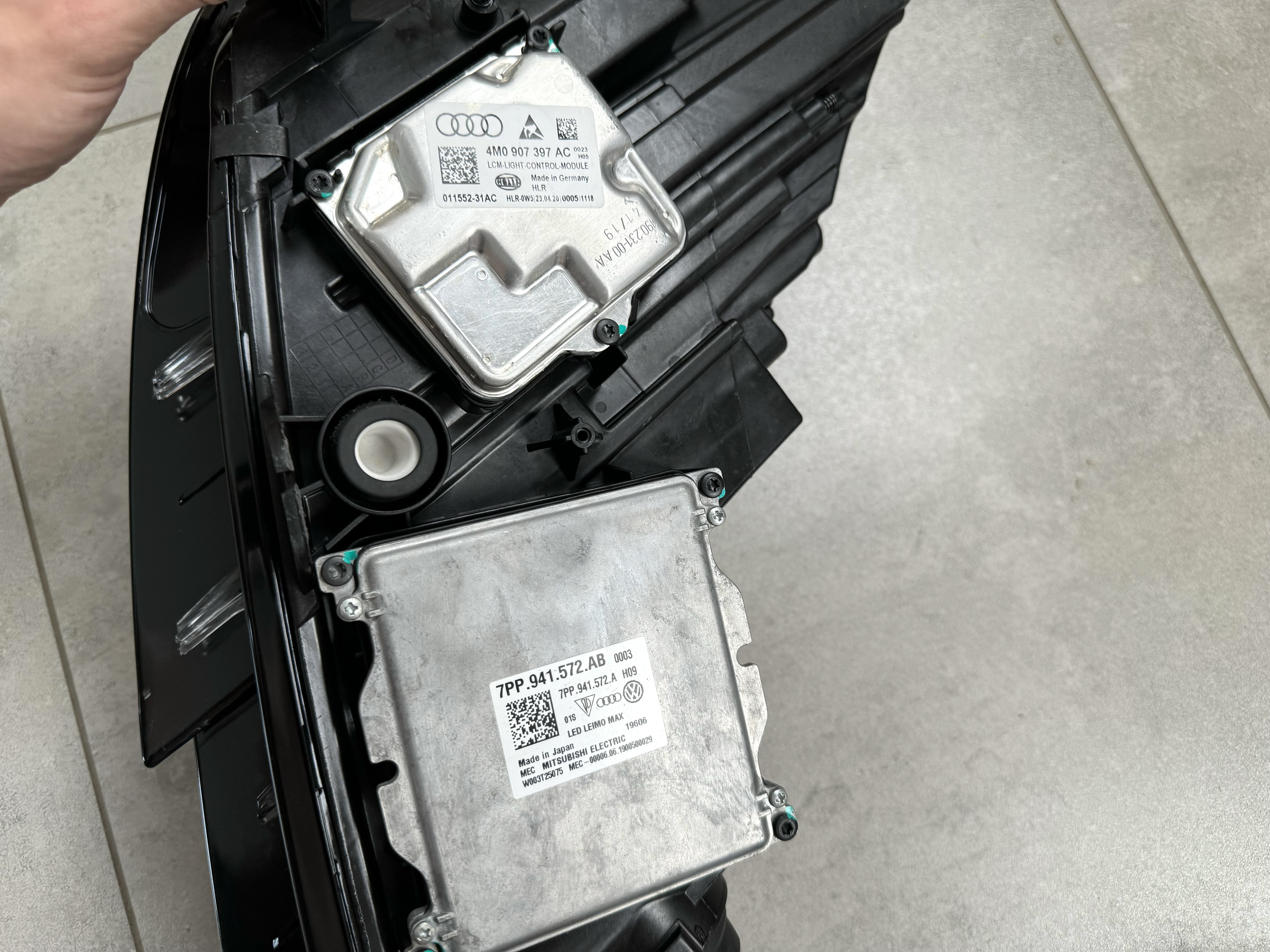 Фари LED для AUDI A4 B9 2015-2019 2шт. комплектні з блоками 3