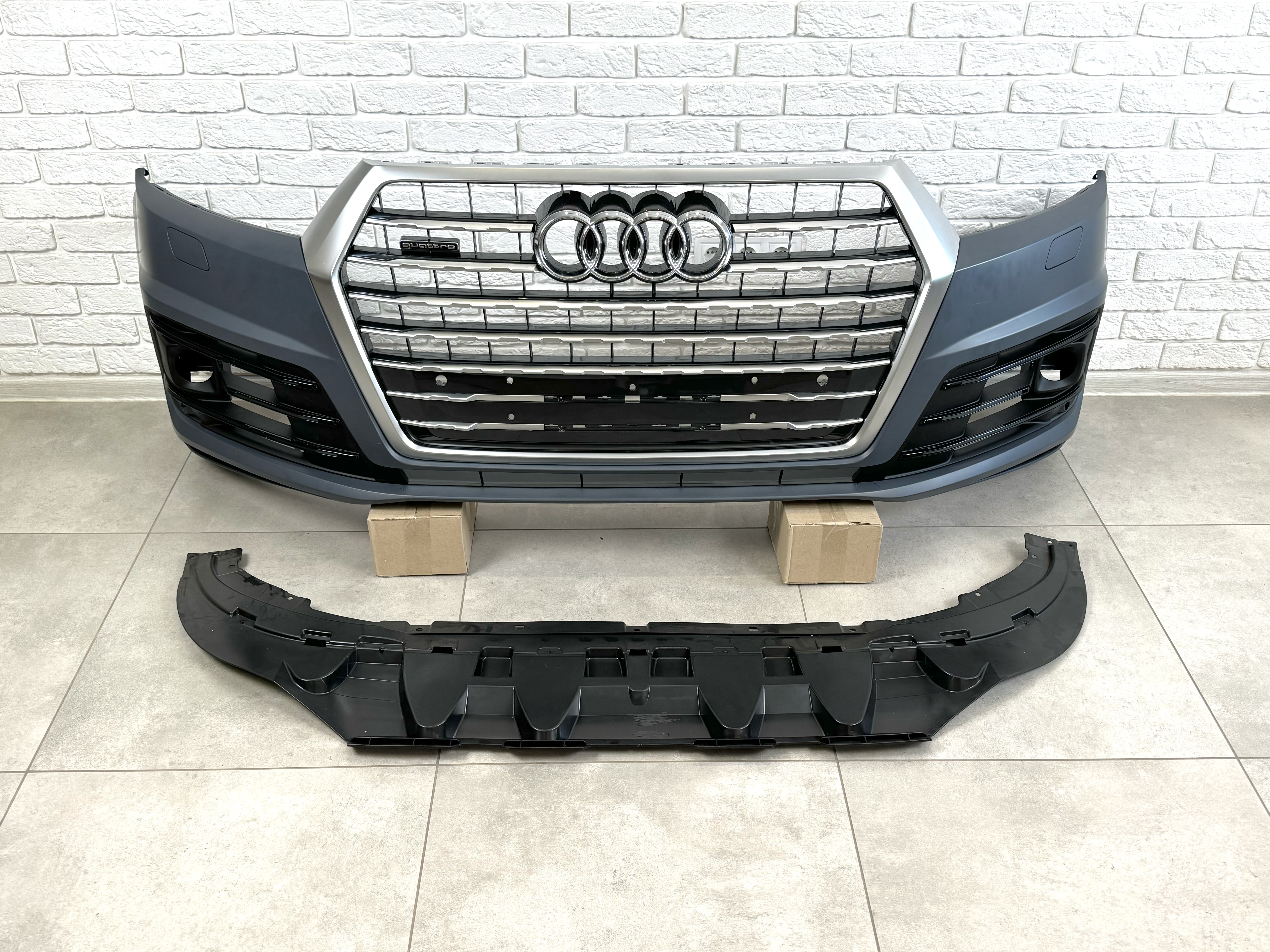 Бампер передній у зборі S-Line ПІД РАДАРИ Audi Q7 4M 2015-2019 5