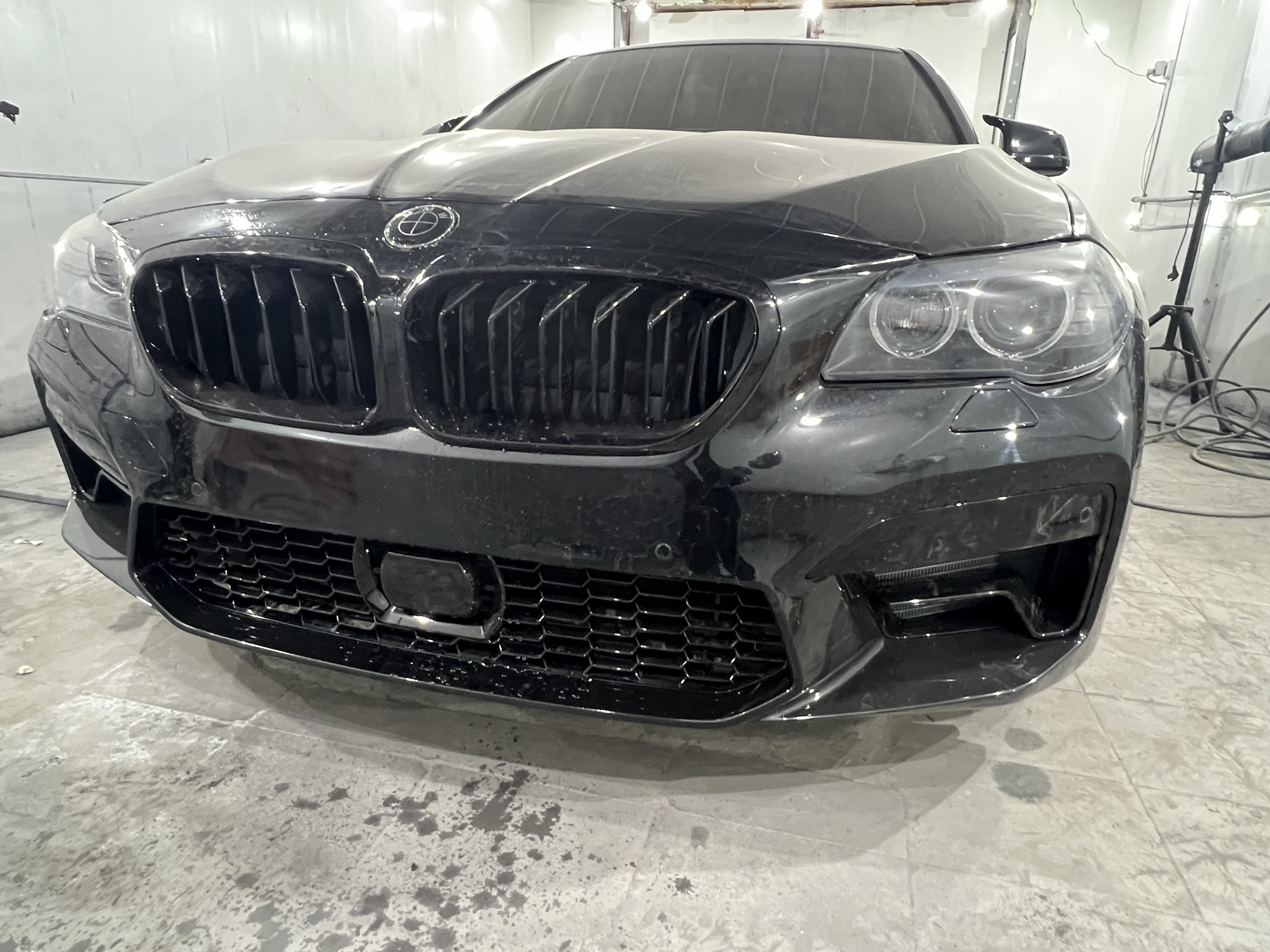 Передній бампер з ніздрями у стилі M5 F90 G30 для BMW 5 Series F10 F11 2010-2016 4