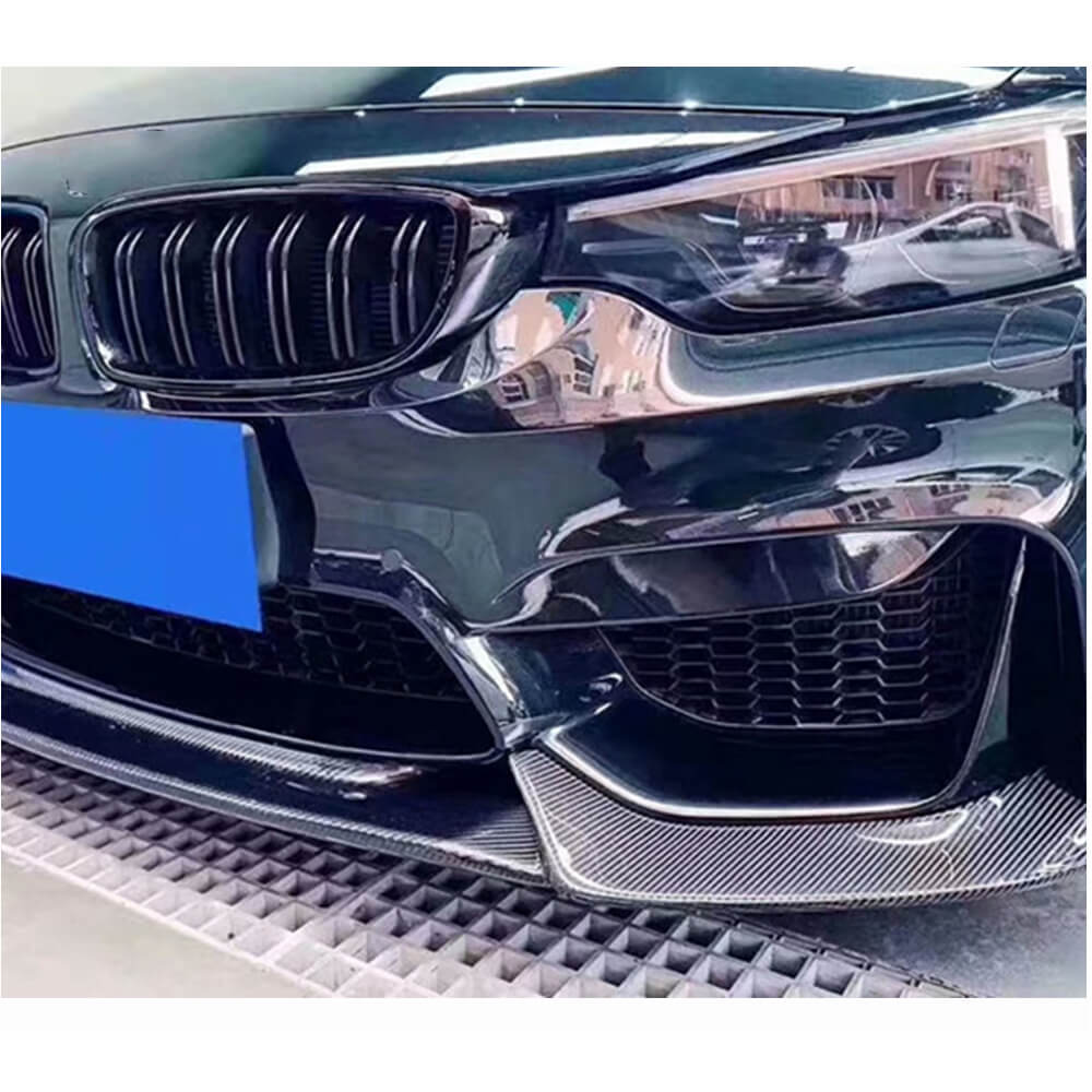 Накладка на передній бампер Lip V10 (для F82/F83, Карбон) 3