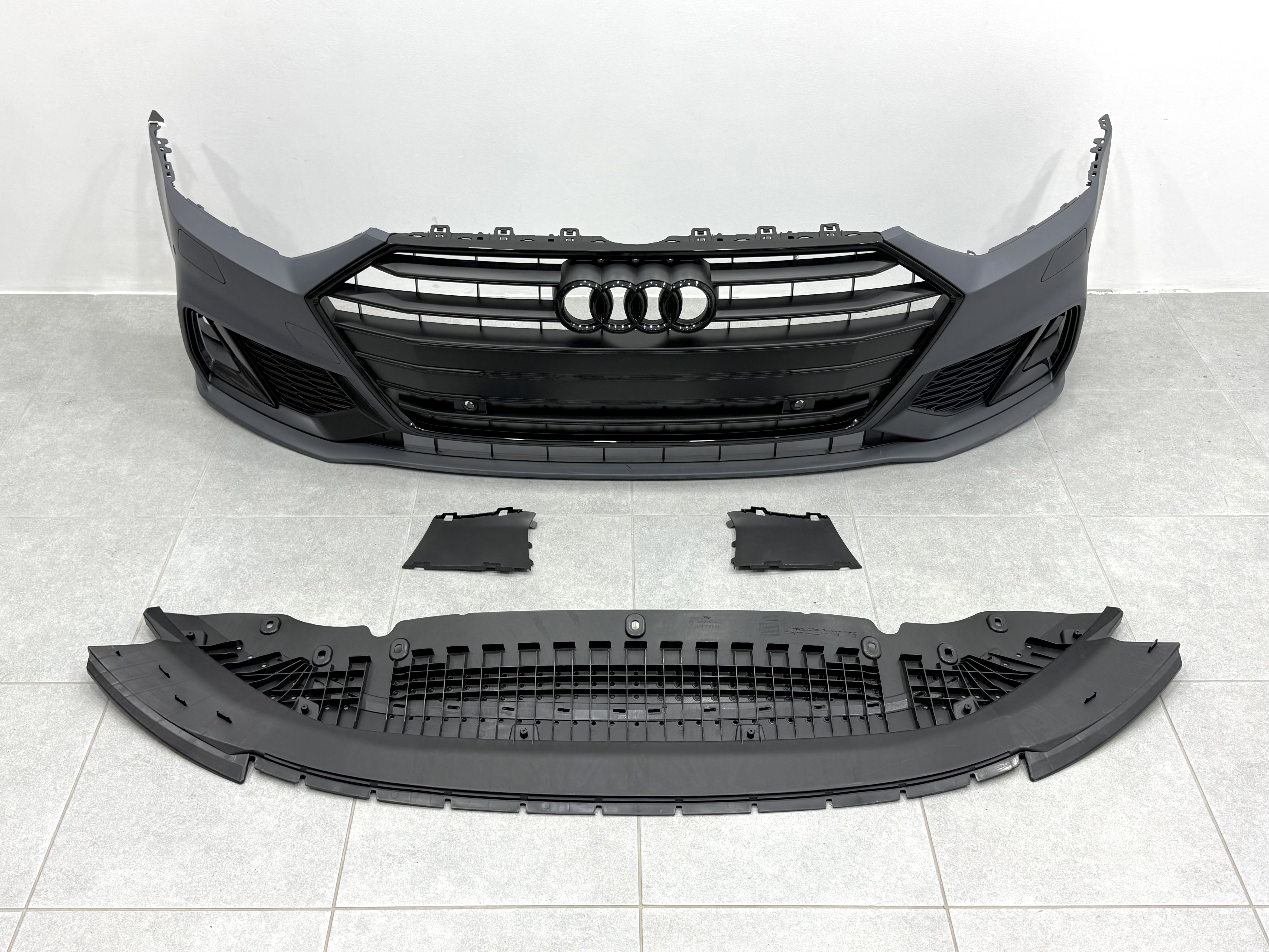Бампер передній у зборі S-Line для Audi A7 C8 2020+ 2