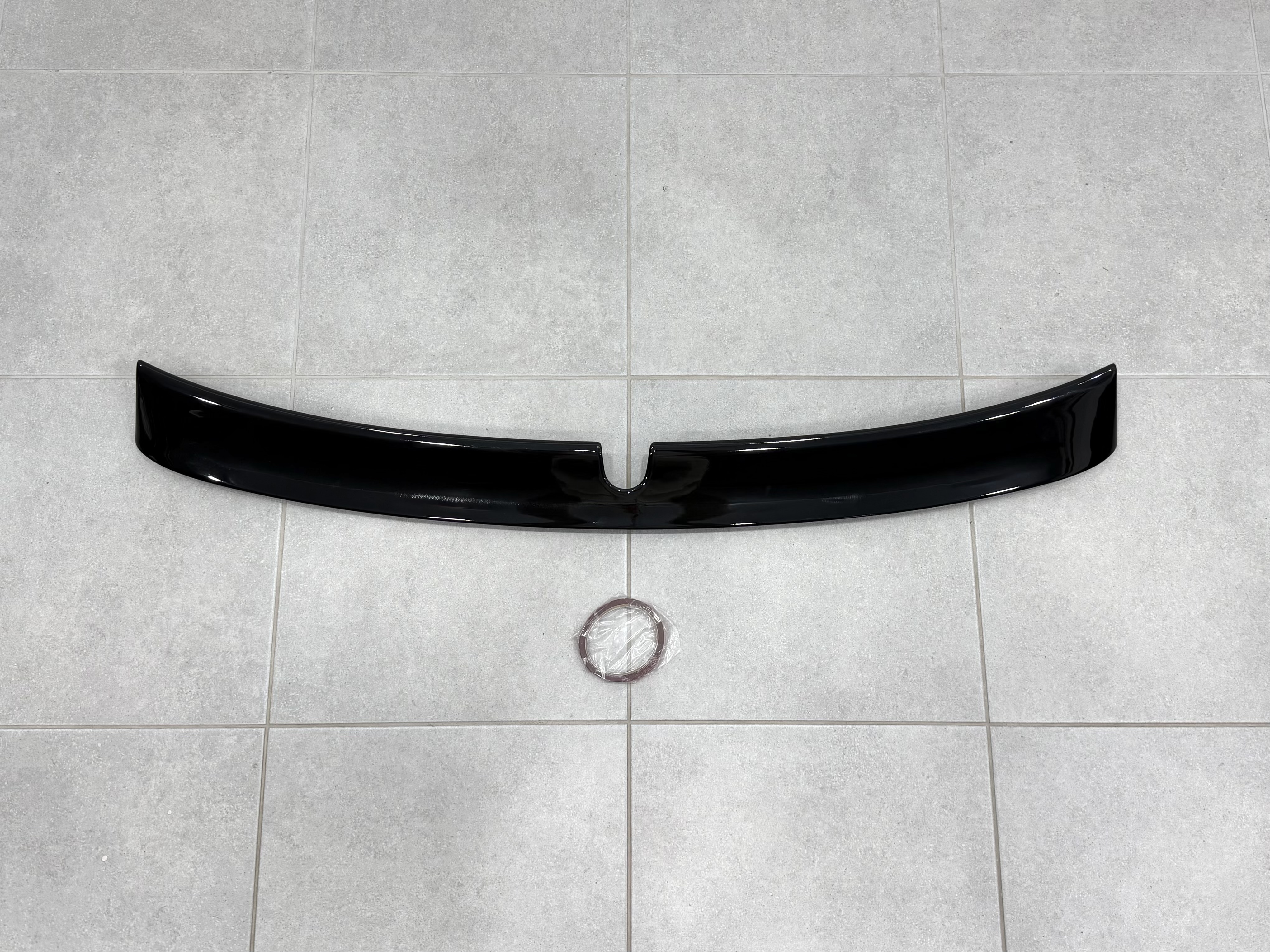 Козирок на скло Mercedes-Benz E class W211 2003-2009 ABS пластик, колір чорний глянець 2