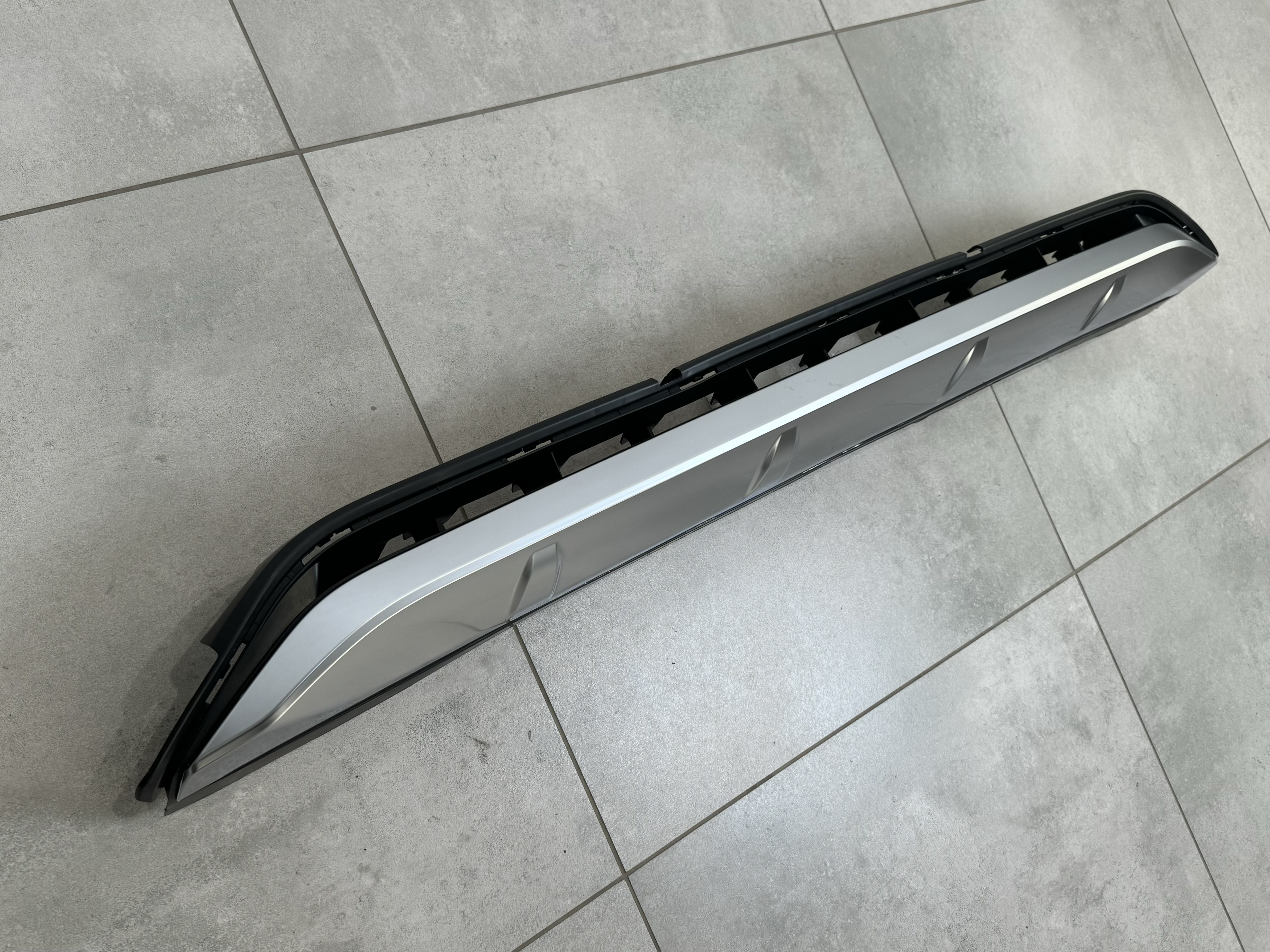 Хром переднього бампера F-Sport Lexus RX 2015-2019 5312248080 напівматовий 4