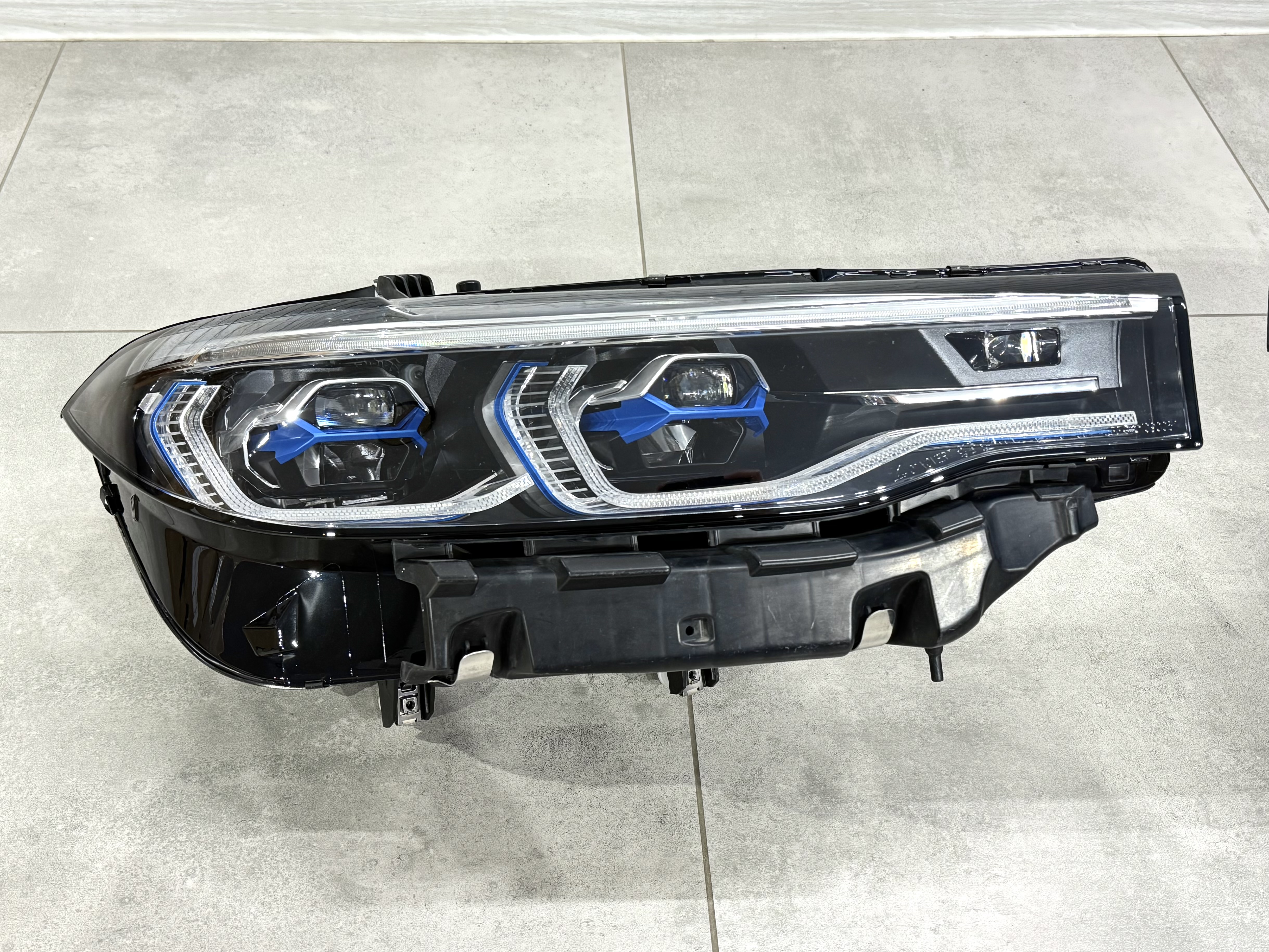 Фари LASER для BMW X7 G07 2019-2023 2шт., комплектні з блоками 3