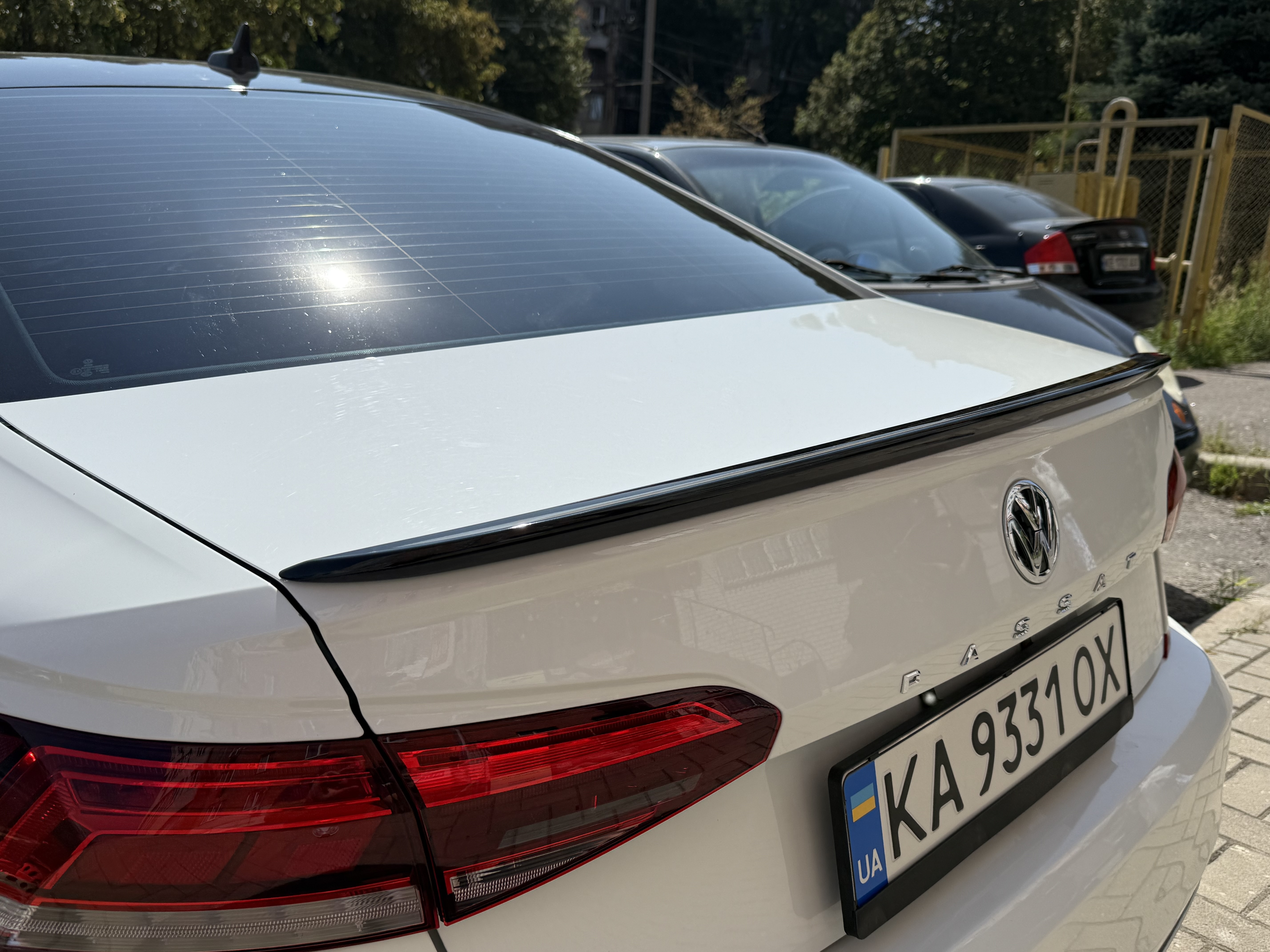 Спойлер лип Volkswagen Passat B9 USA 2019-2022 ABS пластик колір чорний 3