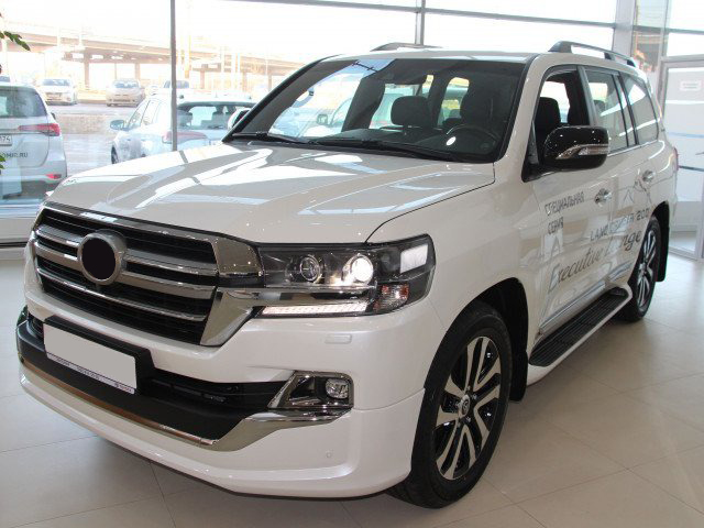 Комплект рестайлінгу з LC200 2008-2015 на 2019 Executive 6