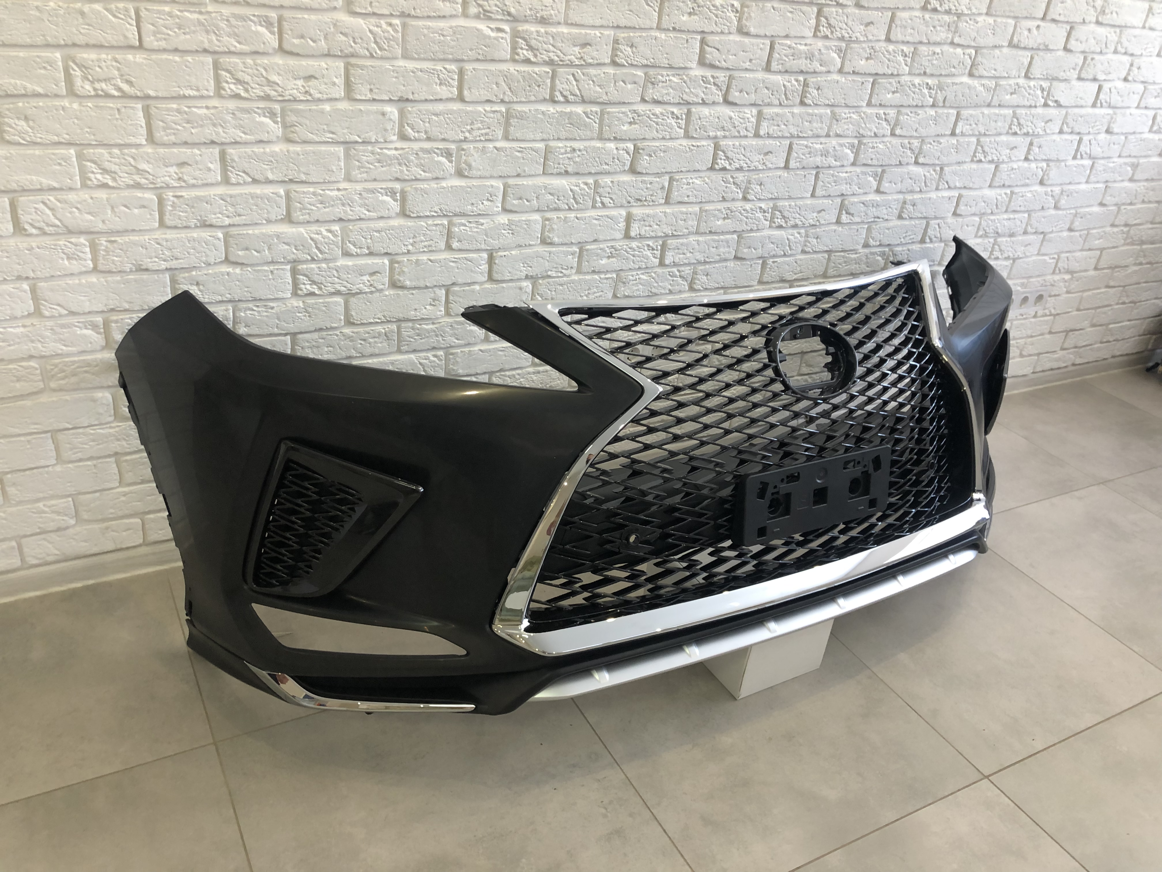 Бампер передній комплектний F-Sport Lexus RX 2019-2022 3