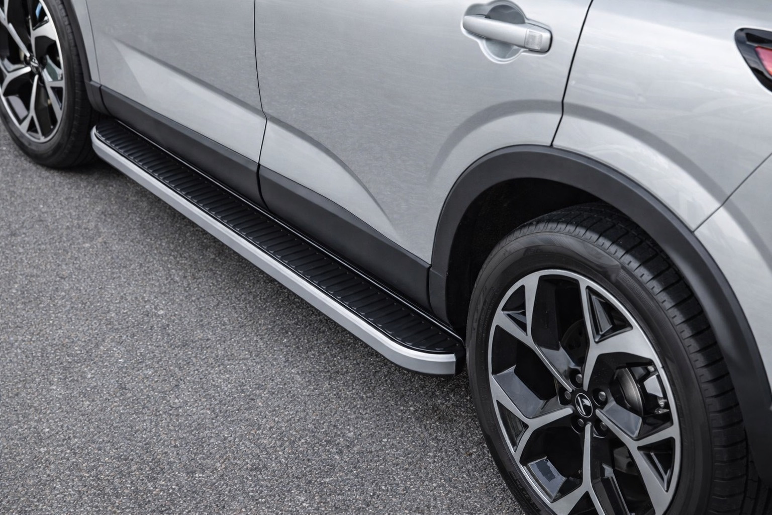 Бокові пороги Tayga Grey (2 шт., Алюміній)