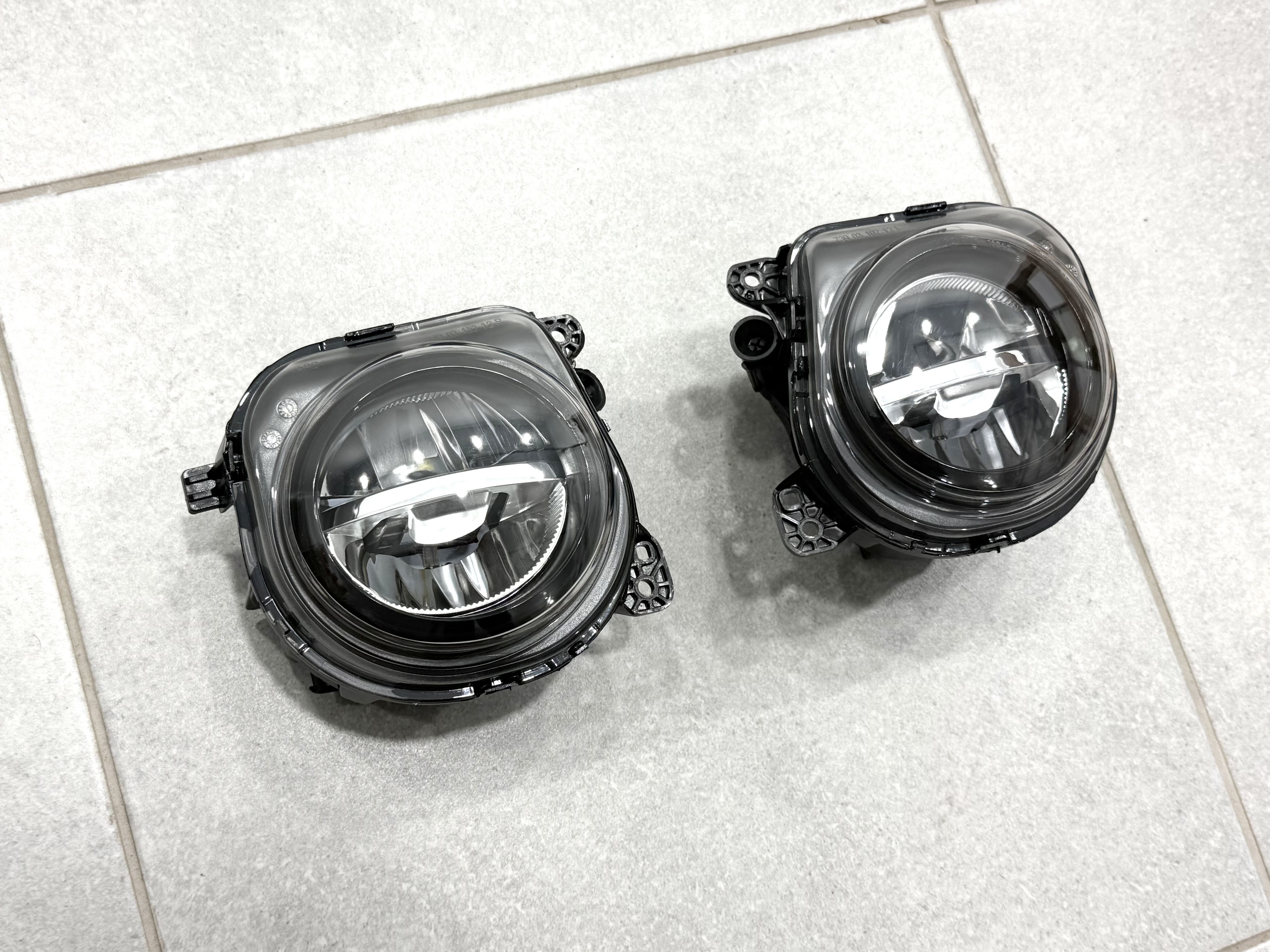 LED протитуманні фари BMW 5 Series F10 F11 F07 LCI 2014-2016 L-63177311293 / R-63177311294 2