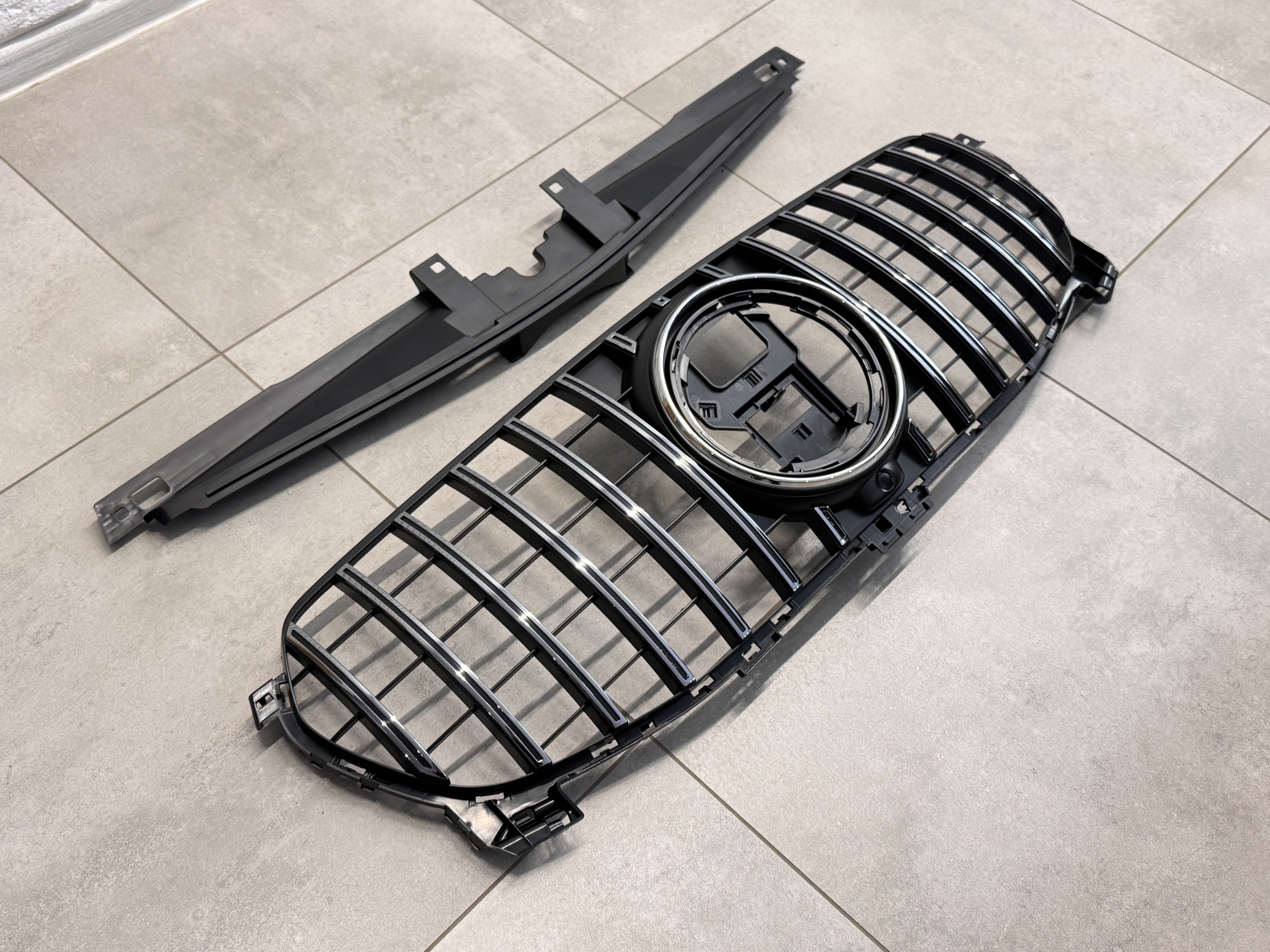 Решітка радіатора GT CHROME Mercedes GLE-Class V167 2019-2022 ЗВИЧАЙНИЙ НЕ AMG 5