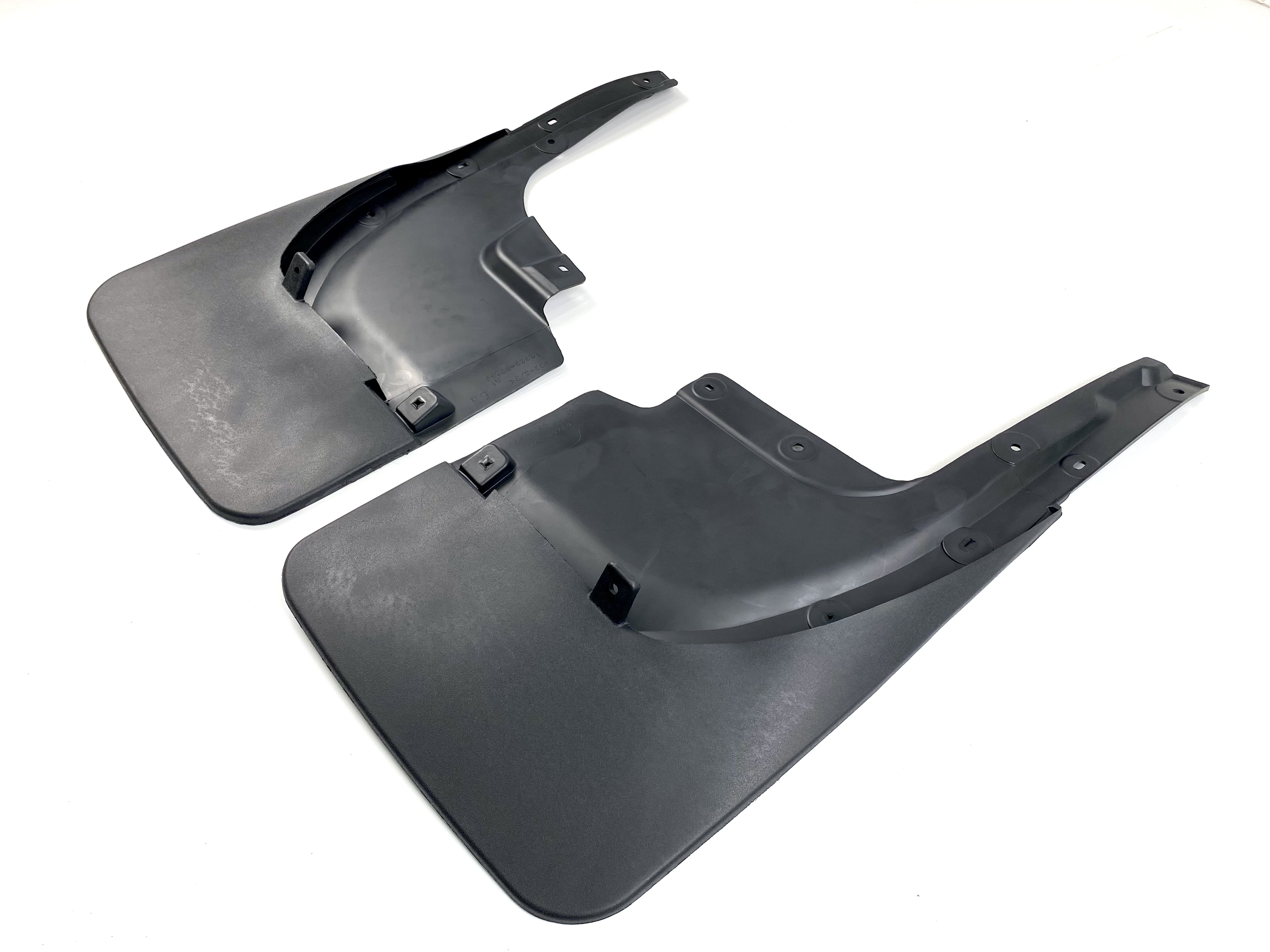 Бризковики задні Toyota Land Cruiser 200 2007-2015, комплект 2шт. 3