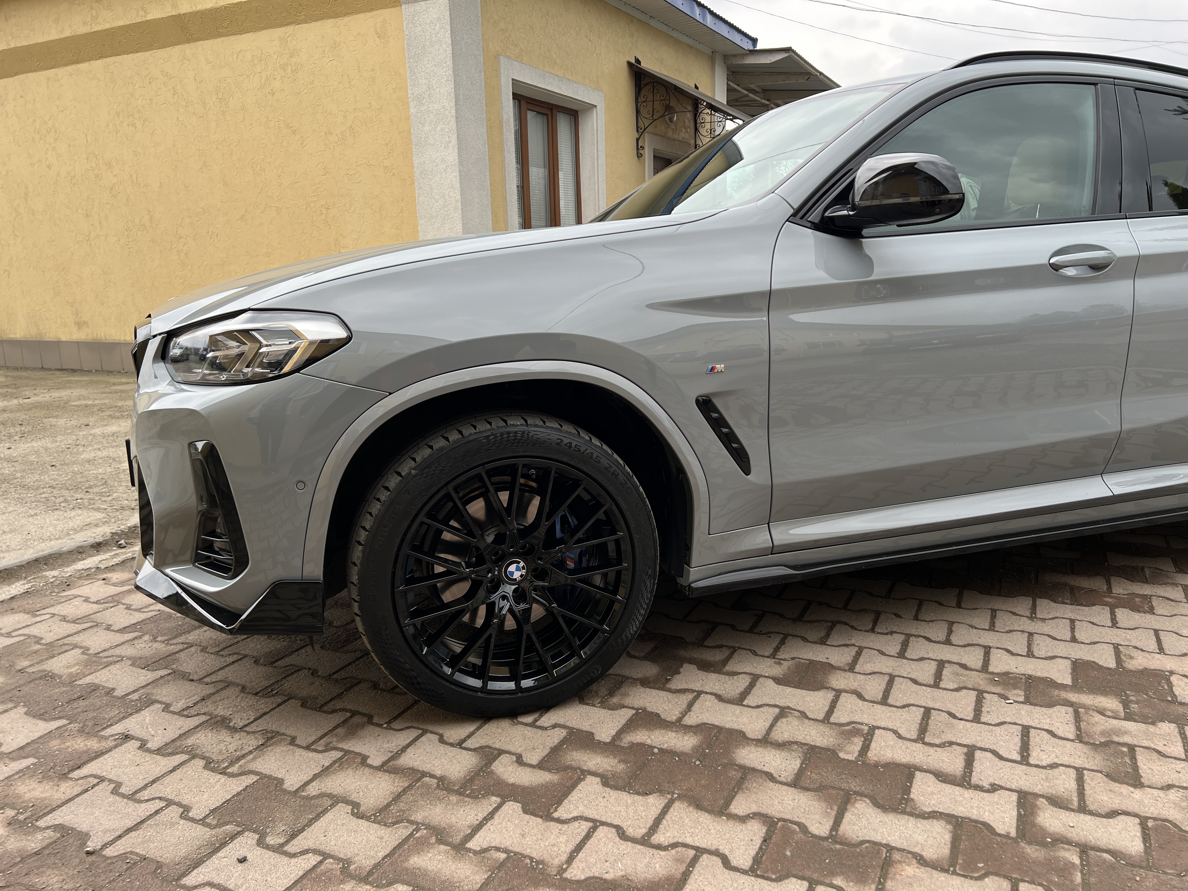 R20 Gloss Black (різноширокі) Диски на BMW 3 Series G20 / G21 2018-2022 року 4