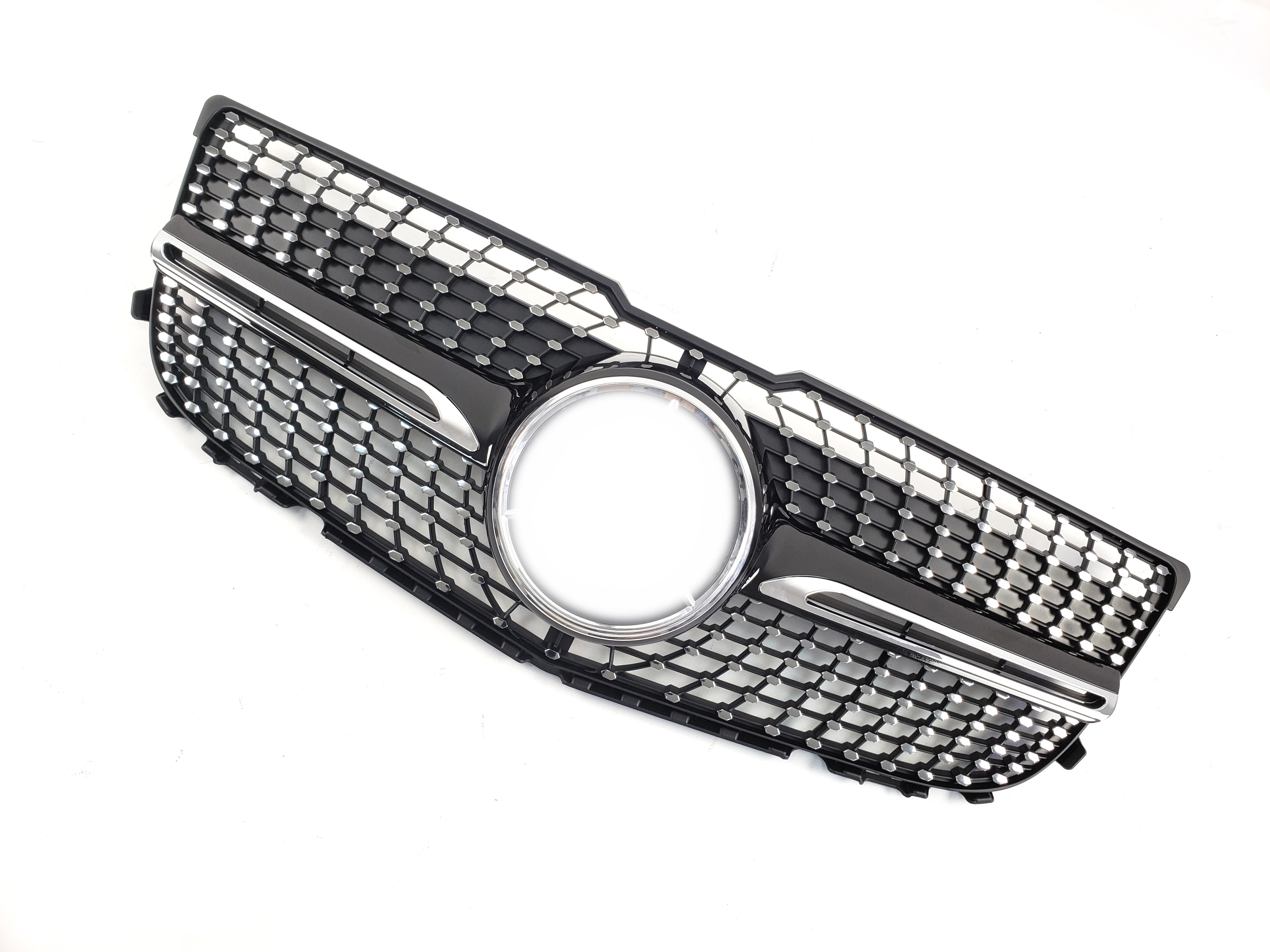 Решітка радіатора Diamond Black на Mercedes-Benz GLK-Class X204 2012-2015 року 3