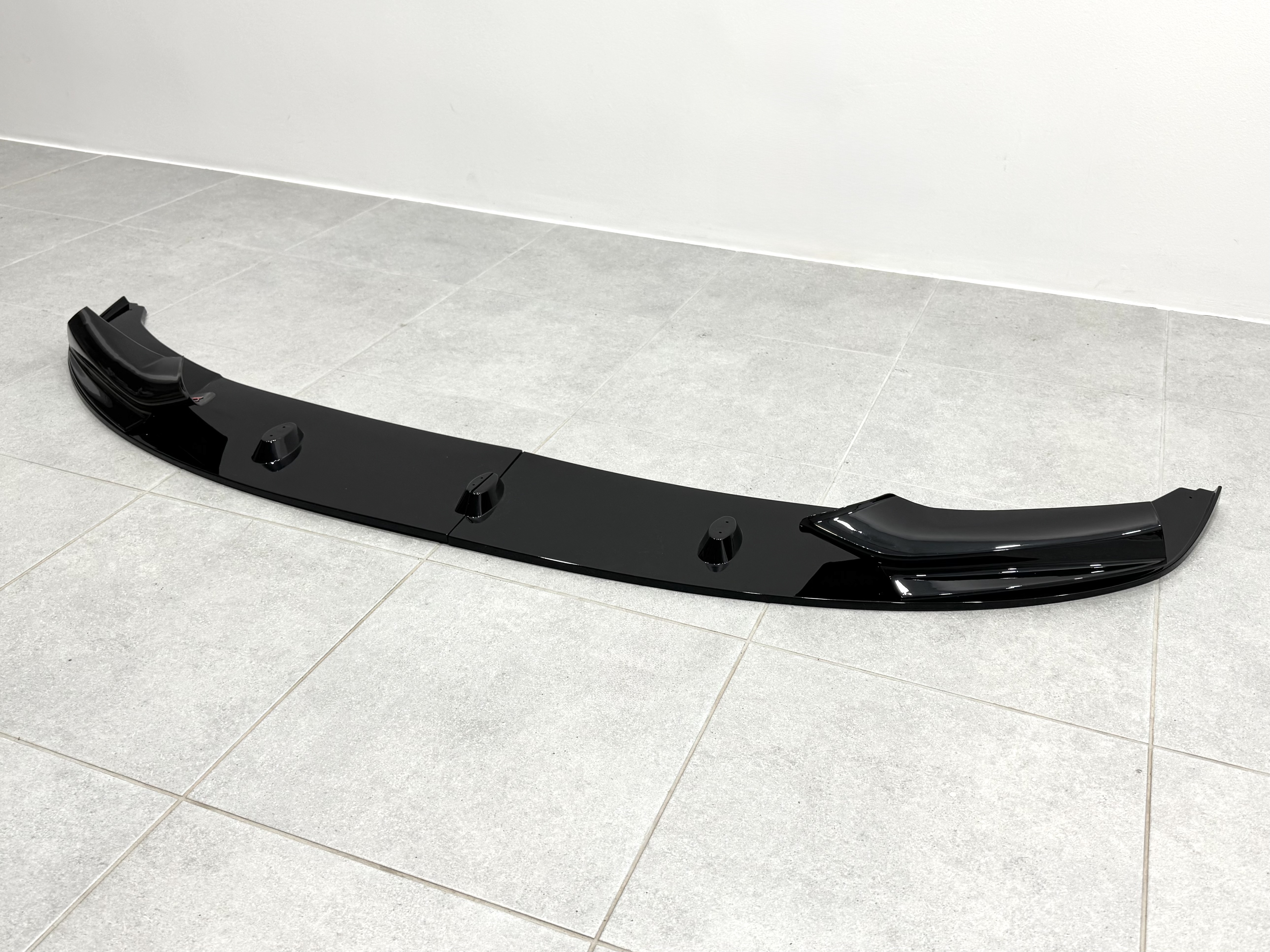 Спідниця накладка переднього бампера M-Performance BMW 5 series F10 F11 2010-2016 ABS пластик, колір чорний глянець 4
