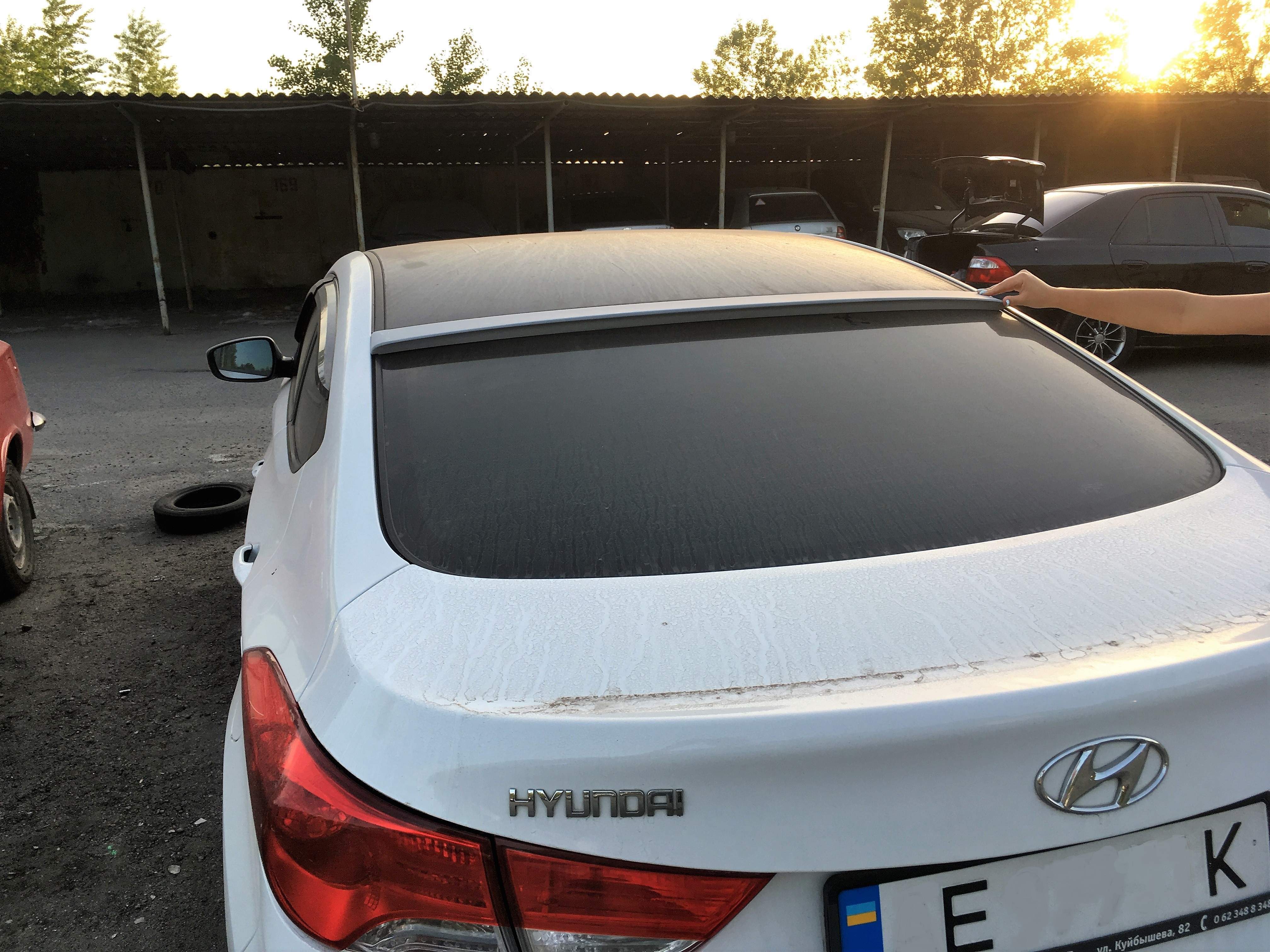 Козирок на скло Hyundai Elantra MD 2010-2015 ABS пластик під фарбування 6