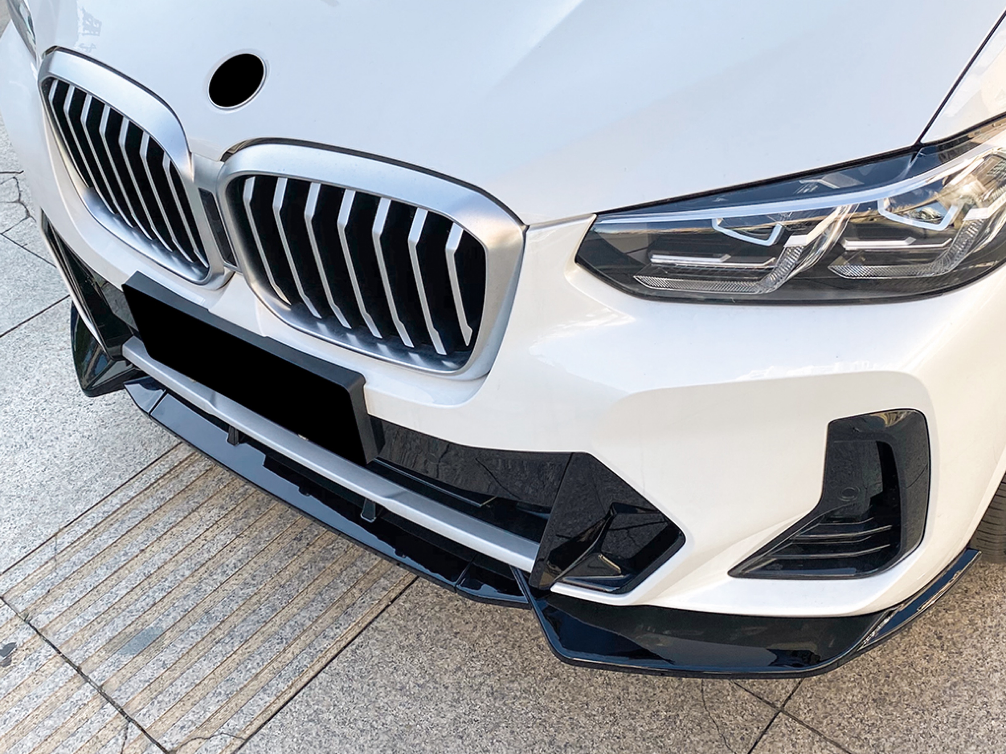 Спідниця накладка переднього бампера M Performance X3 G01 / X4 G02 LCI 2022-2024, ABS пластик колір чорний глянець 2