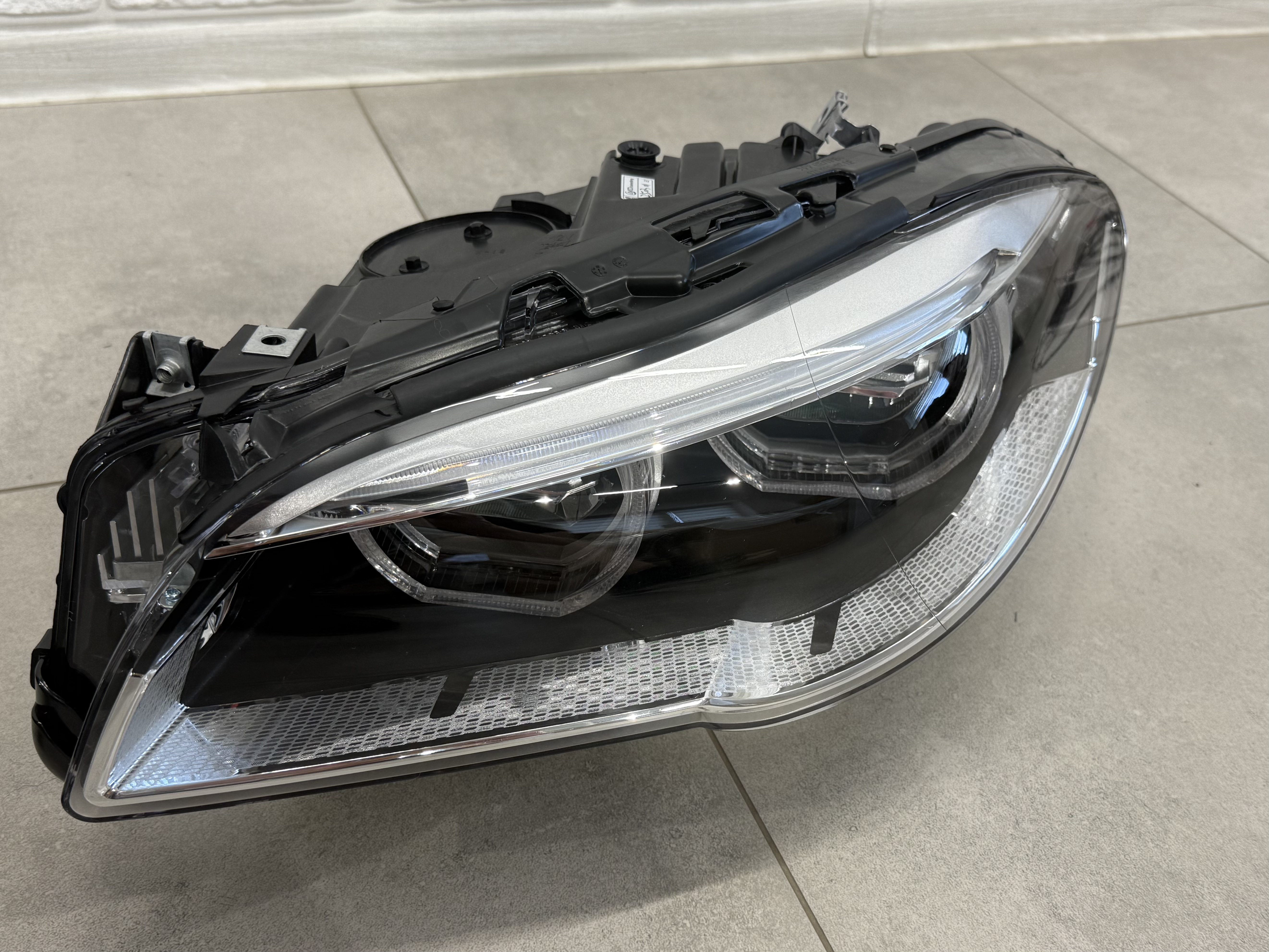 LED фари рестайлінг для BMW F10 F11 2010-2013 5