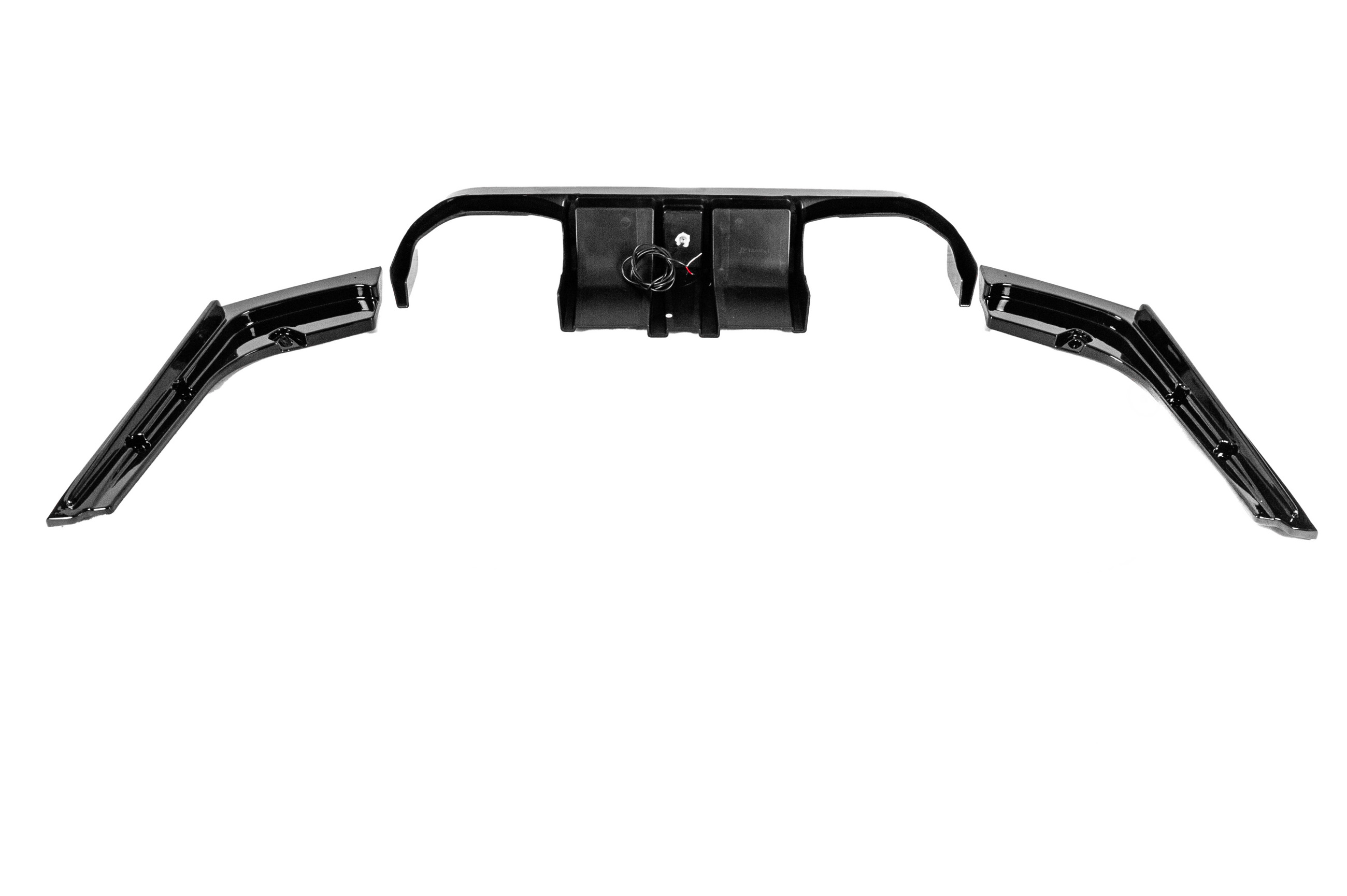 Дифузор заднього бампера LED (для M3, ABS) 5