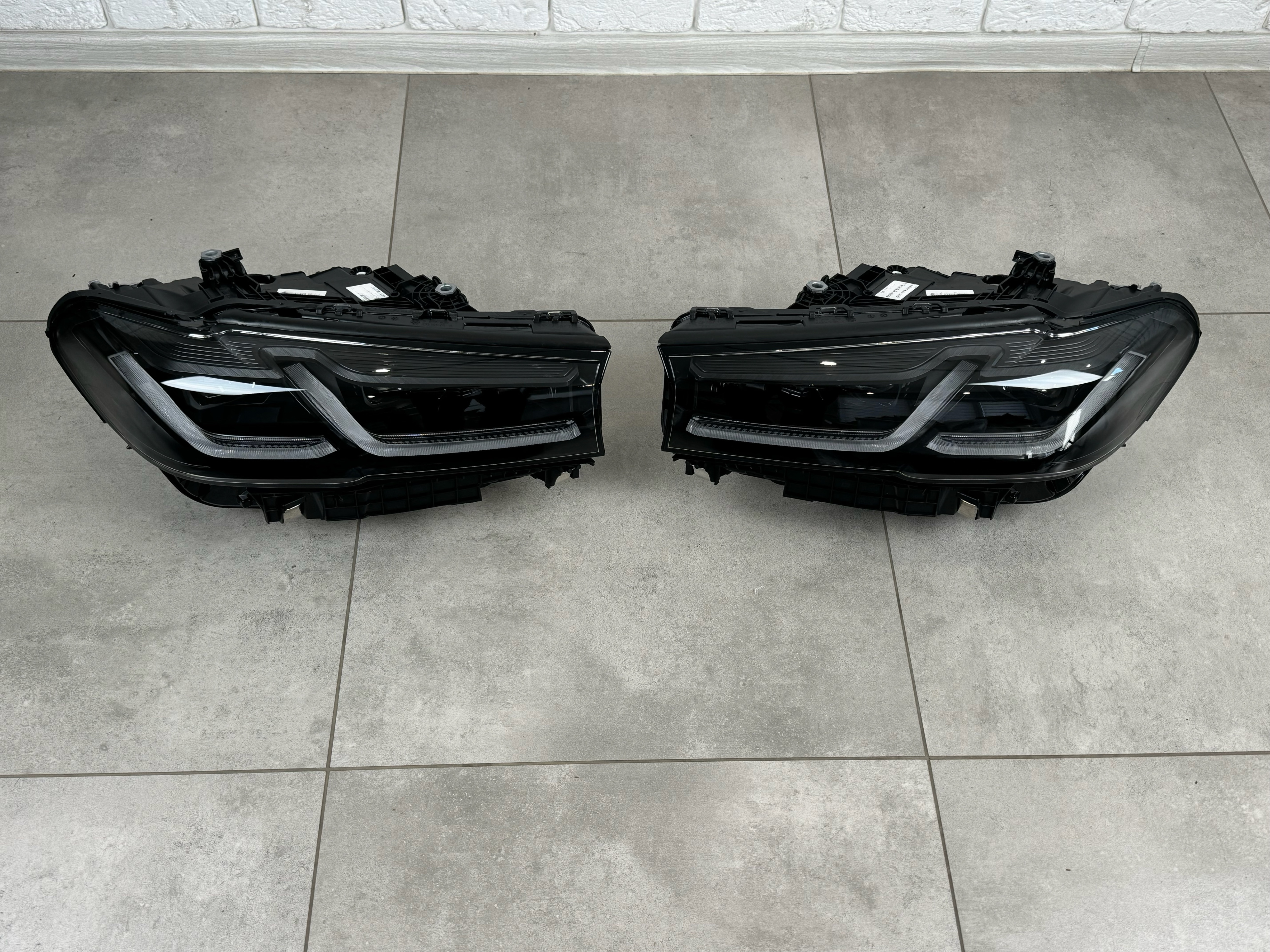 Фари Shadow Line LED LCI 2020+ рестайлінг для BMW G30 / G31 2016-2020 2шт. із заміною бампера на 20+ 2
