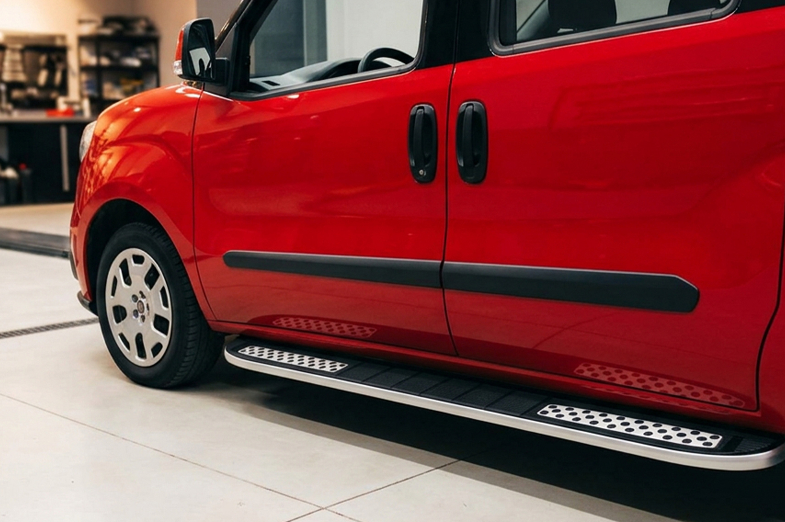 Бокові пороги Tayga V2 (2 шт., алюміній) Коротка база