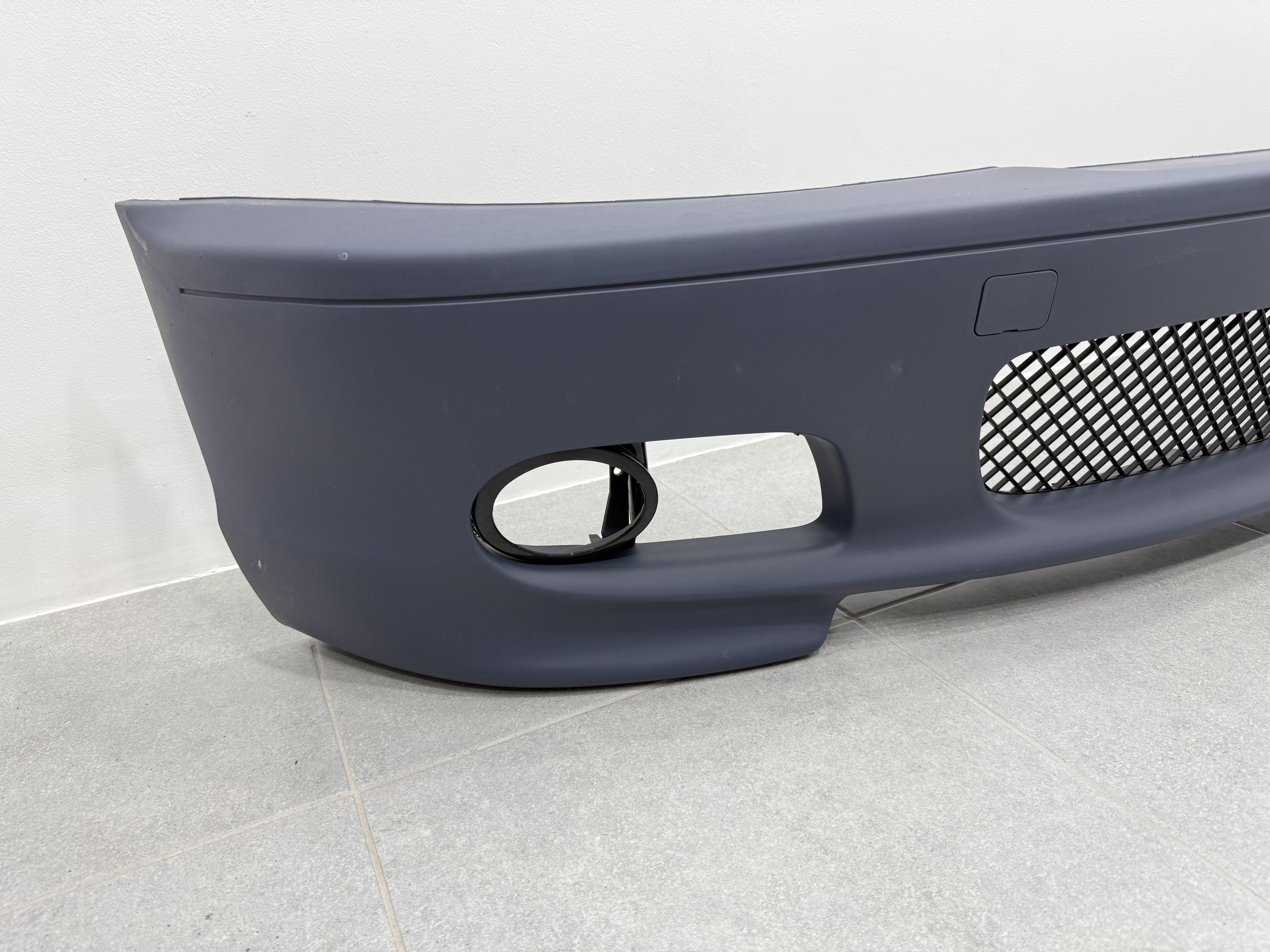 Бампер передній M Paket BMW 3 Series E46 Coupe 1999-2006 5