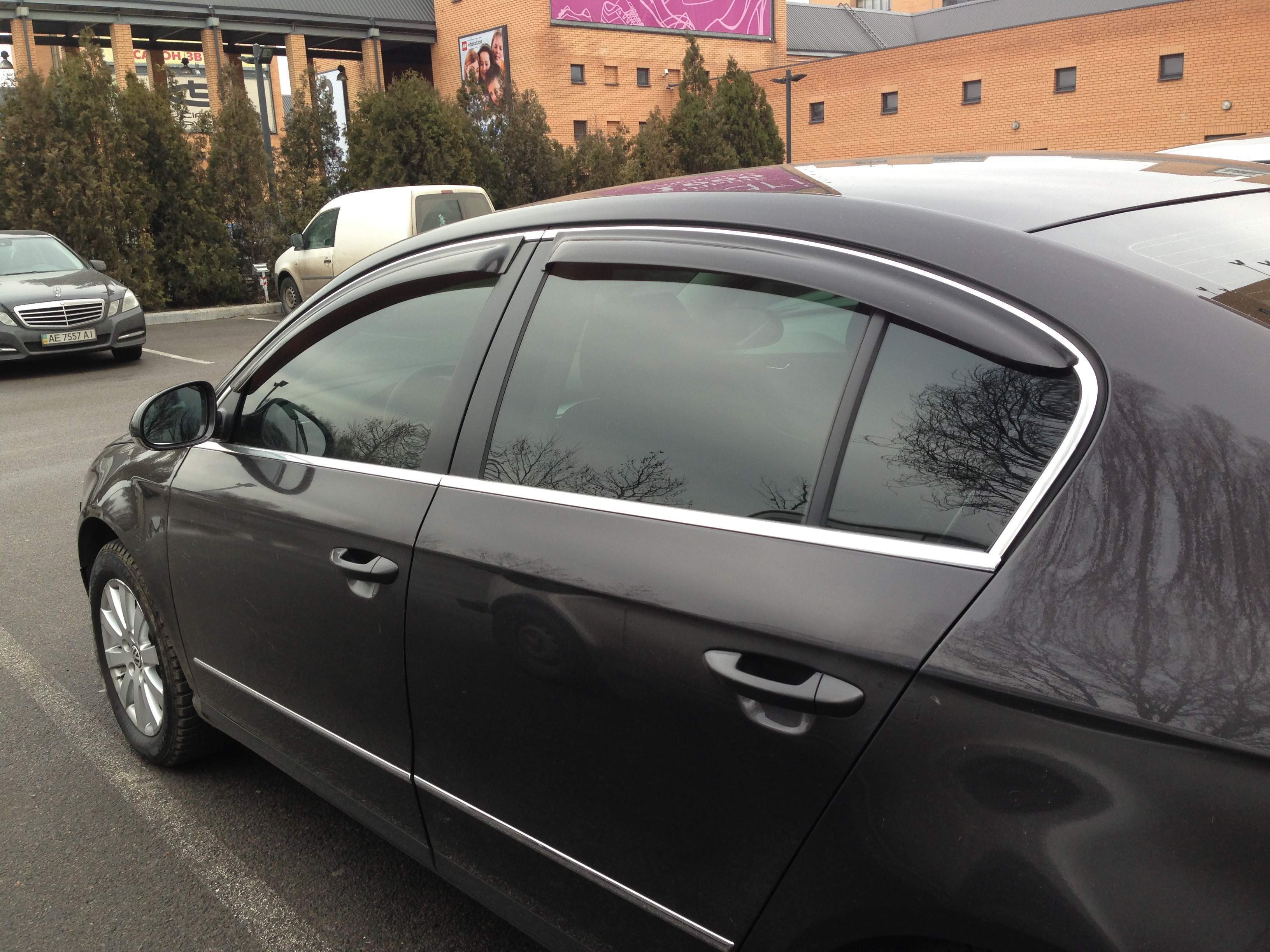 Бризковики передні для Infiniti QX50 2015–2017, комплект 2 шт 2