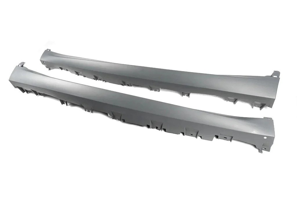 Бокові пороги M60i (2023+) 3