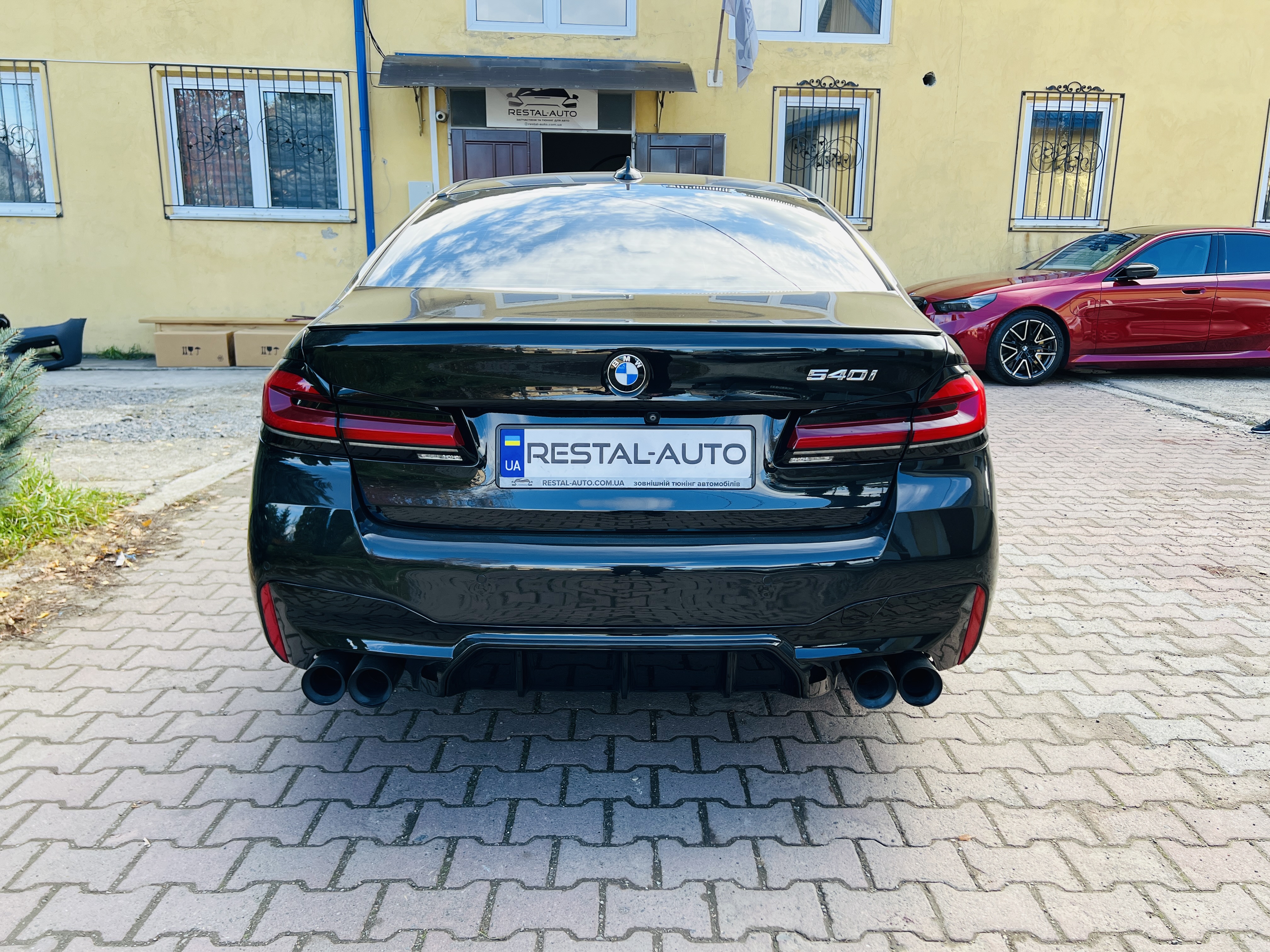 Насадки на вихлоп (стиль M5 F90) на BMW 5 Series G30 / G31 2017-2020 року 6