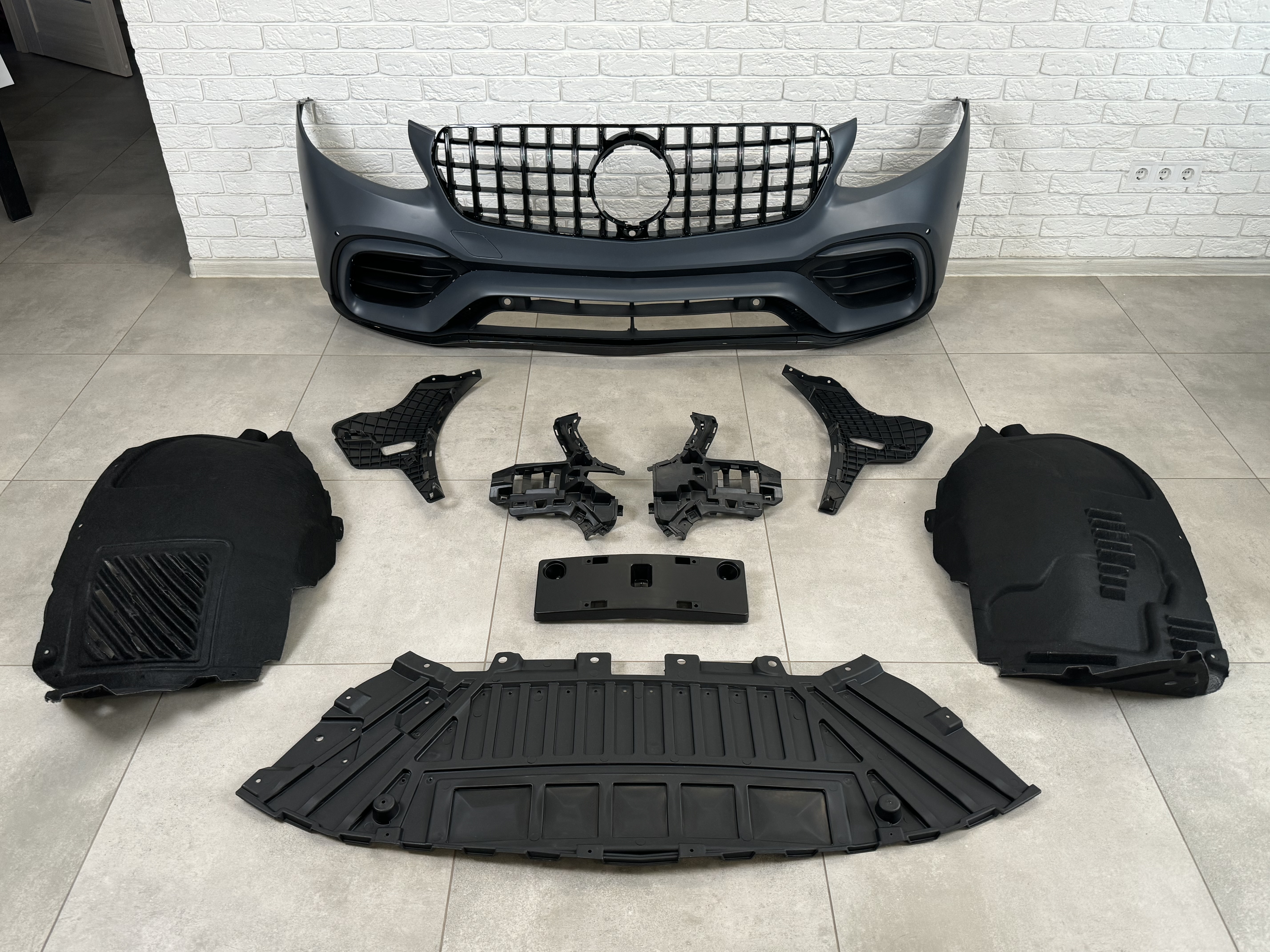 Комплект обвісу GLC63 AMG Mercedes - Benz GLC class X253 2015-2019 6
