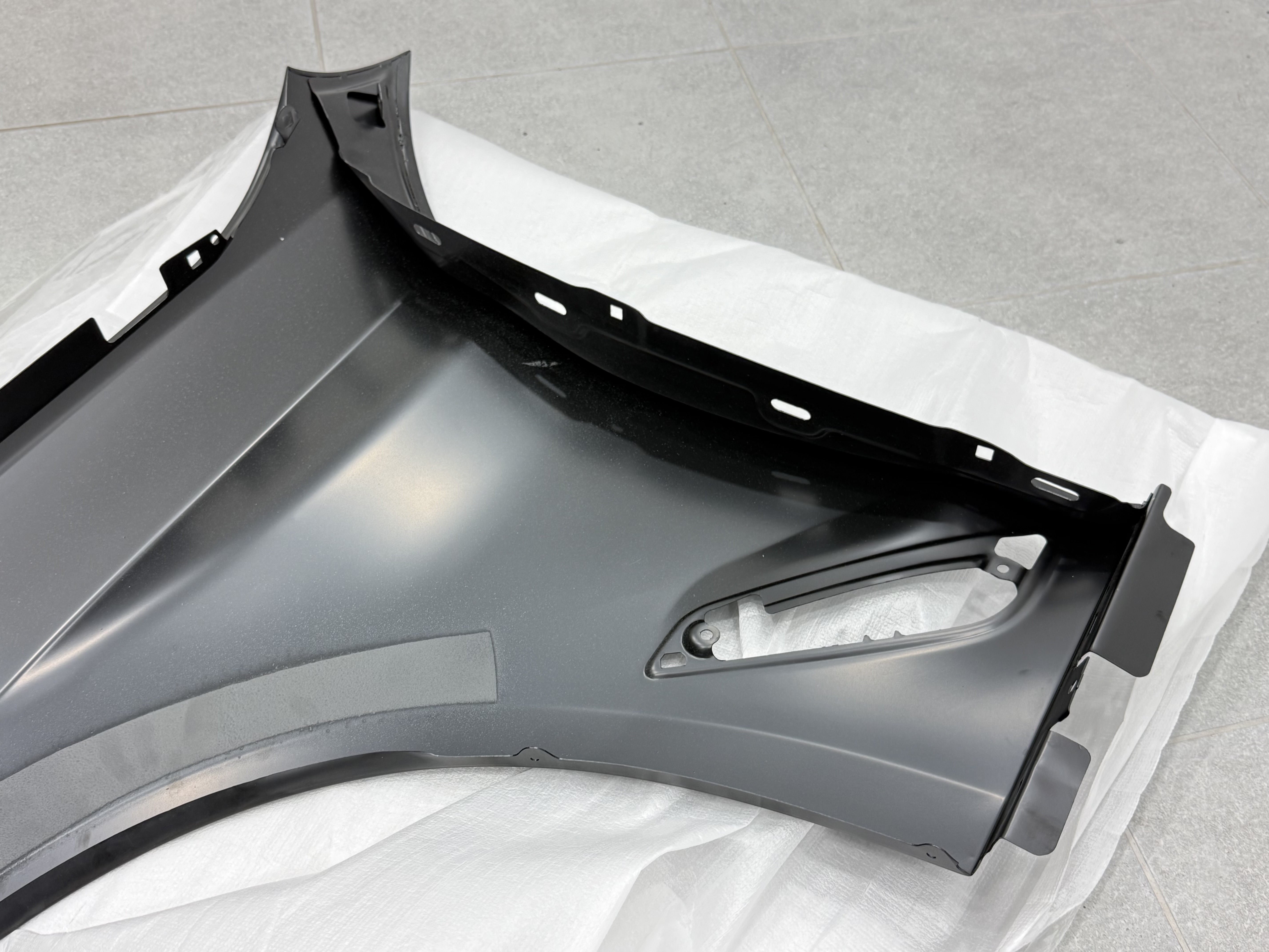 Крило праве BMW 5 series G30 / G31 2016-2023 алюміній 41007443688 6