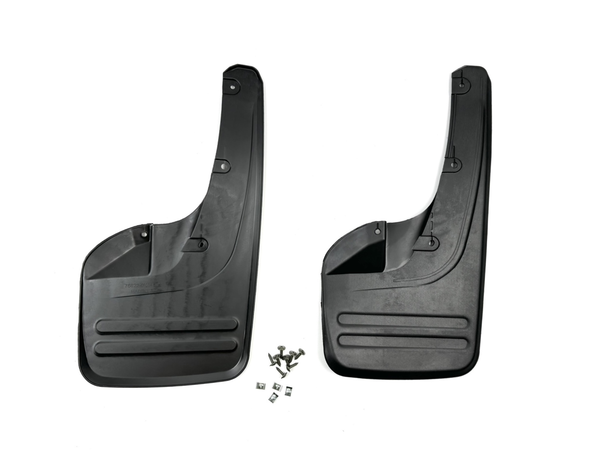 Бризковики передні Toyota Fortuner 2005-2015, комплект 2 шт. 4
