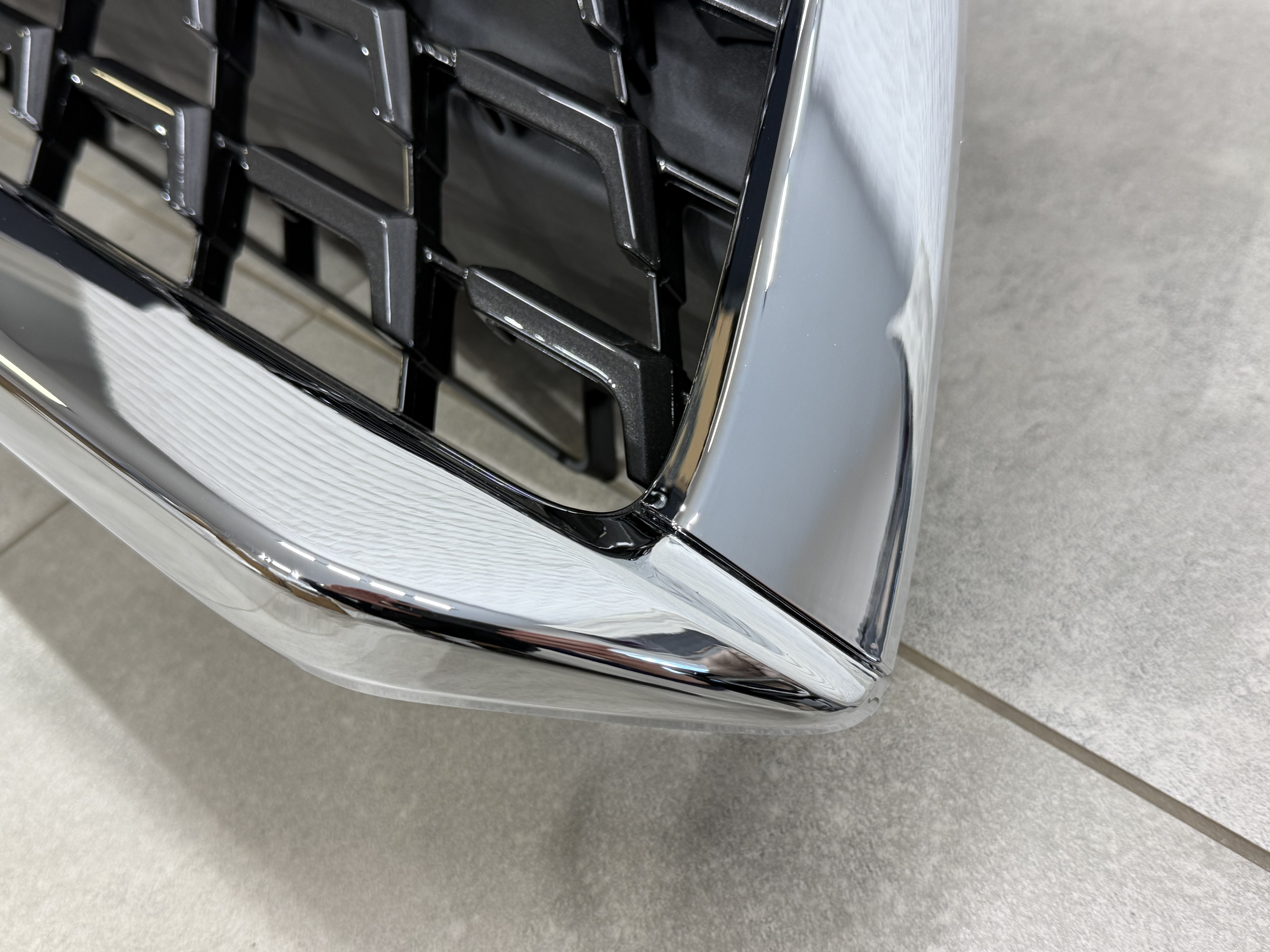 Решітка радіатора з хромом Lexus RX 2019-2022 глянсовий хром 6