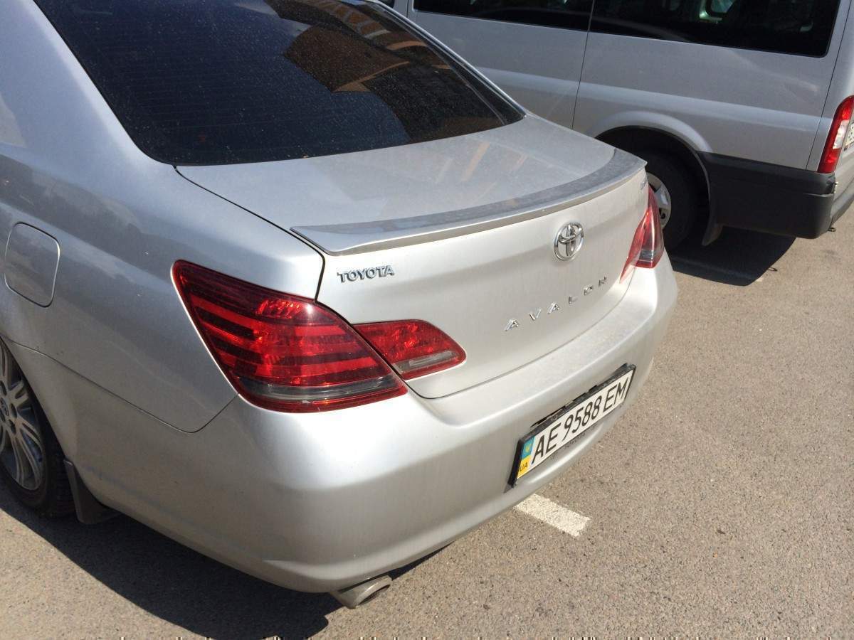 Спойлер ліп на багажник Toyota Avalon 2006-2010 ABS пластик під фарбування 3