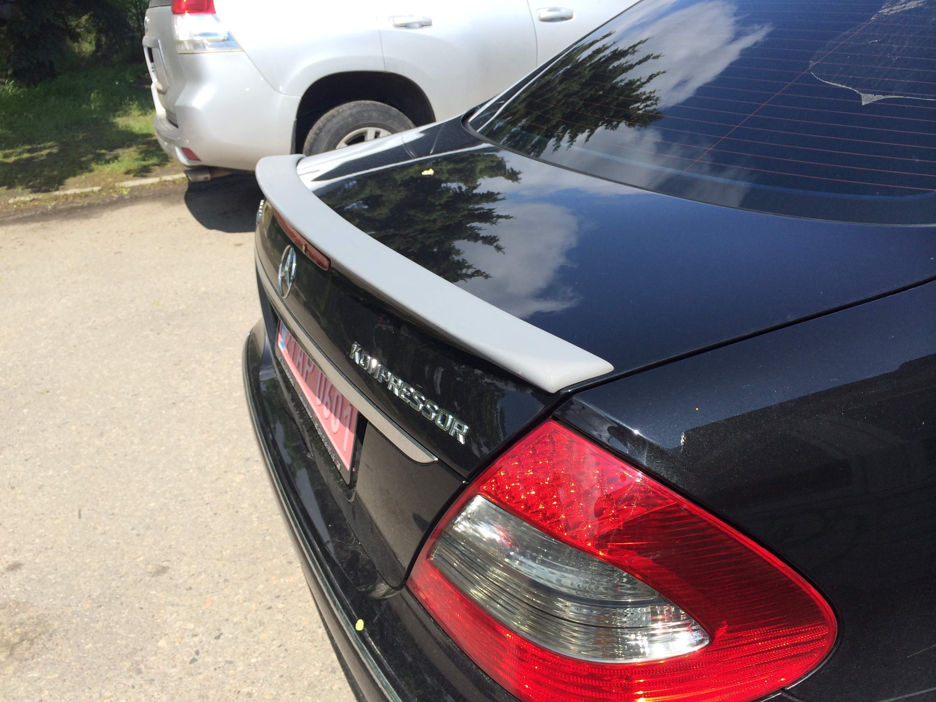 Спойлер ліп багажника Mercedes-Benz E class W211 2003-2009 ABS пластик під фарбування 5