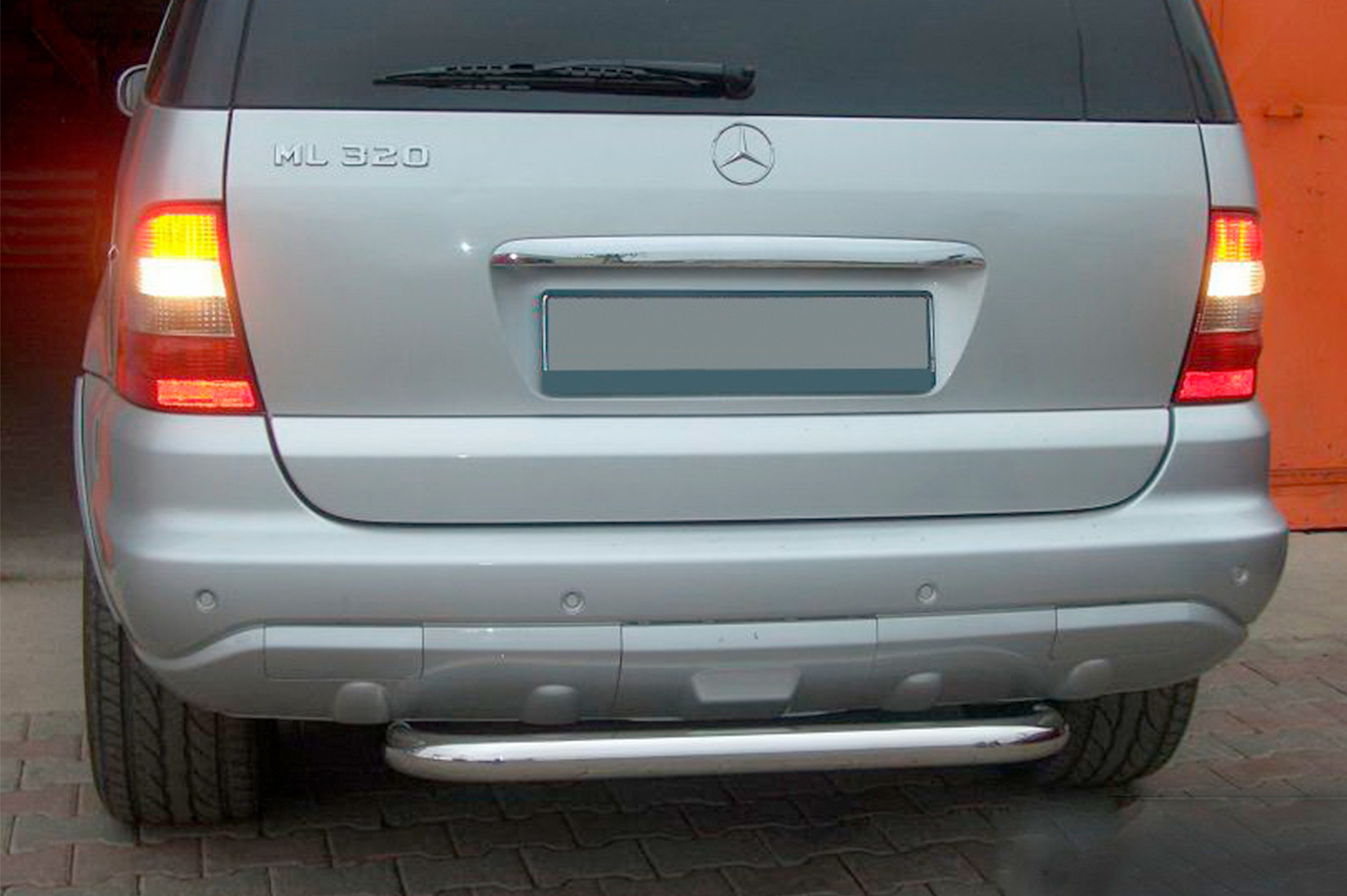Задня дуга AK006 (нерж.)