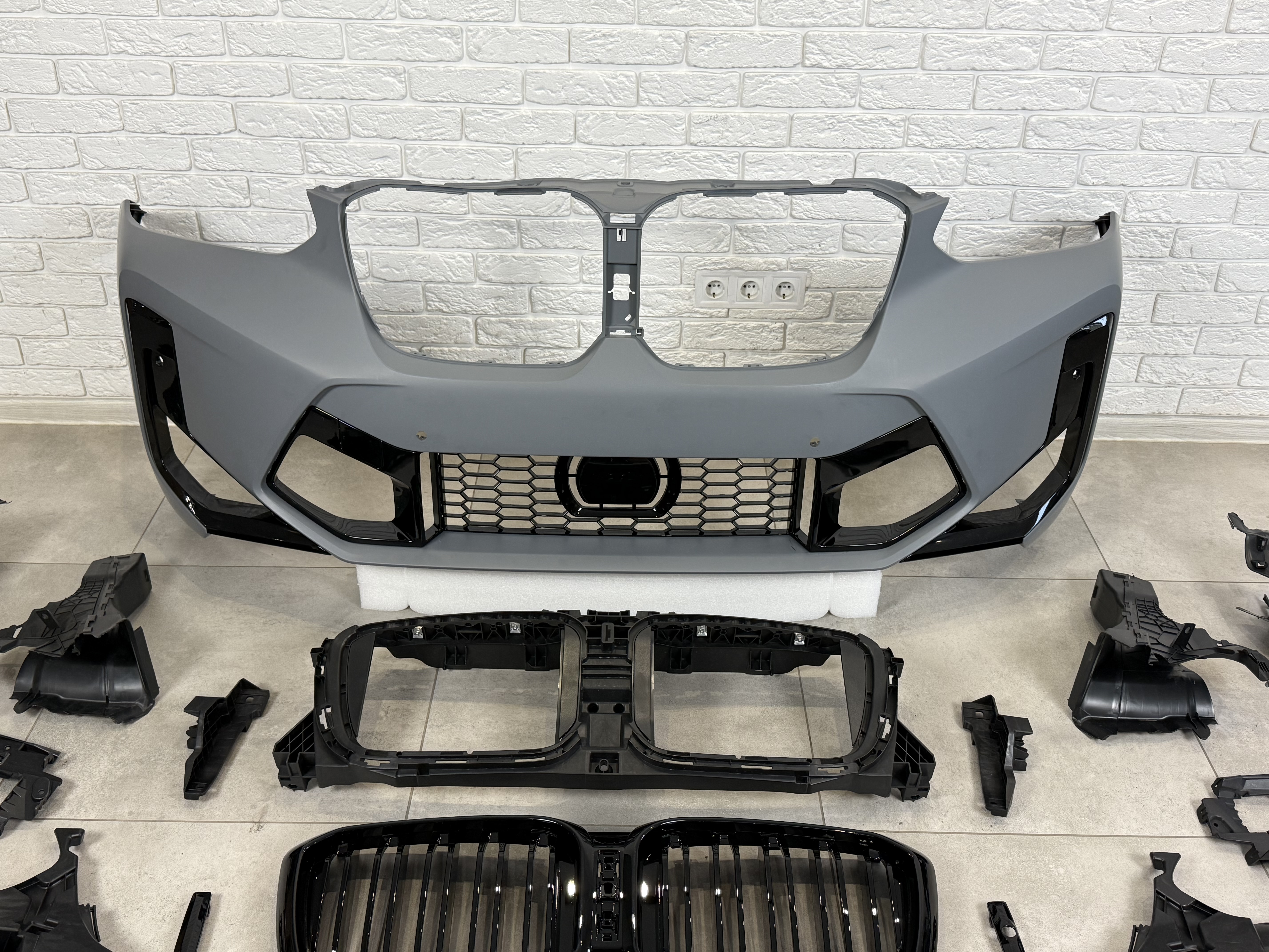 Рестайлінг комплект обвісу X4M F98 2022+ для BMW X4 G02 F98 2018-2021 6