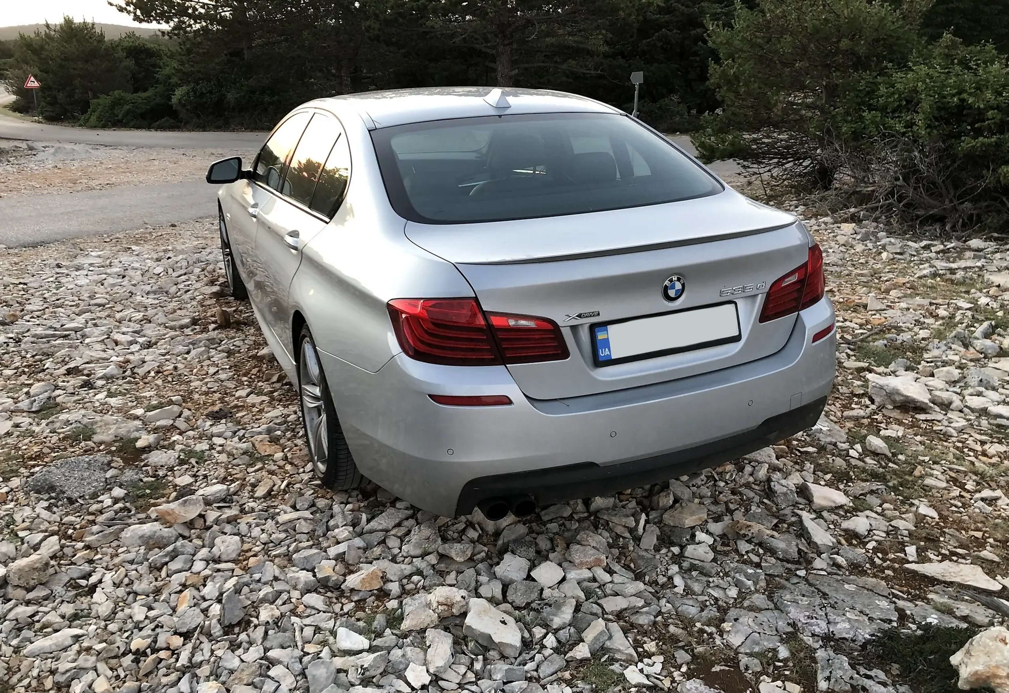 Задній бампер (M Sport Paket) на BMW 5 Series F10 / F11 2010-2017 року 5