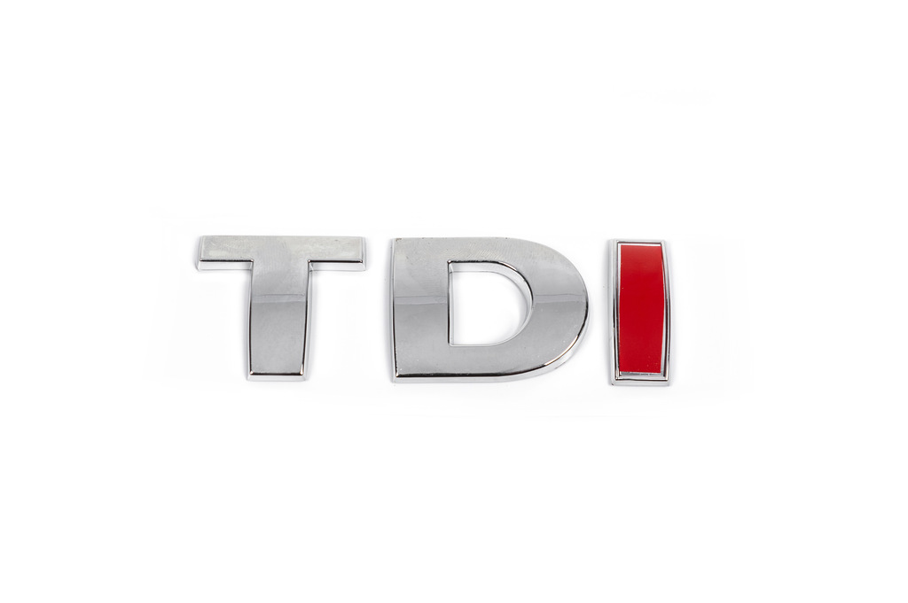 Напис Tdi (прямий шрифт) Червона І 3