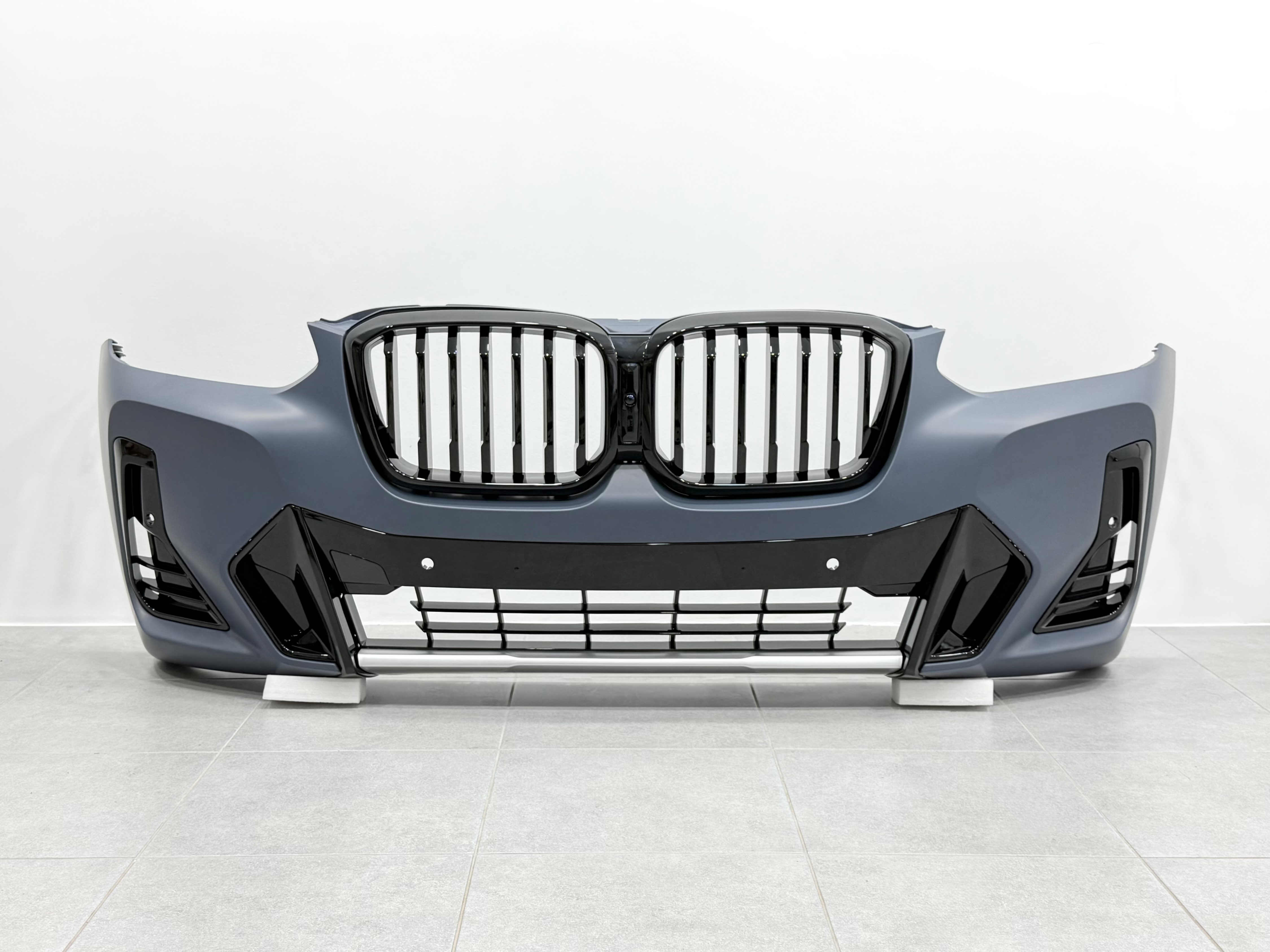 Рестайлінг комплект обвісу M paket LCI 2022+ для BMW X4 G02 2018-2021 4
