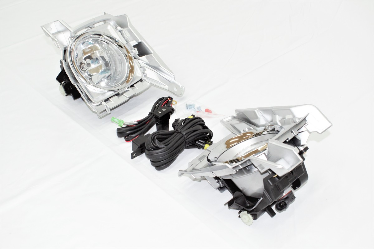 Протитуманні фари Toyota Land Cruiser 200 рестайлінг 2012 (повний настановний комплект) 2