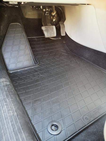 Гумові килимки (4 шт, Stingray Premium) 3