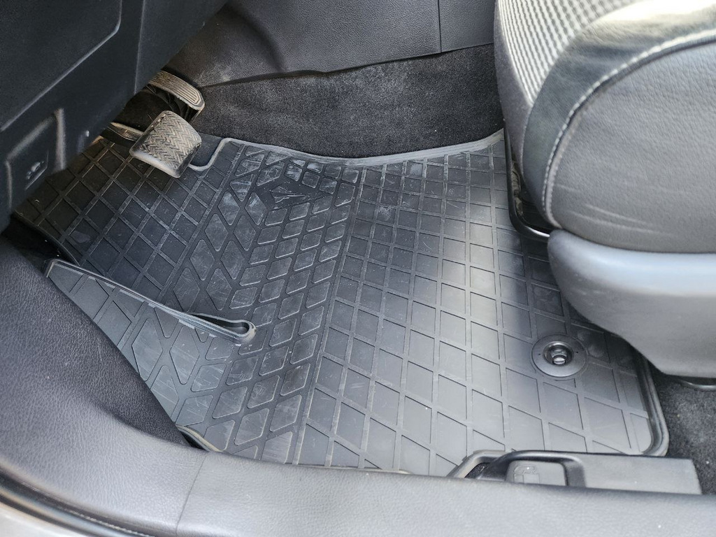 Гумові килимки (4 шт, Stingray Premium)